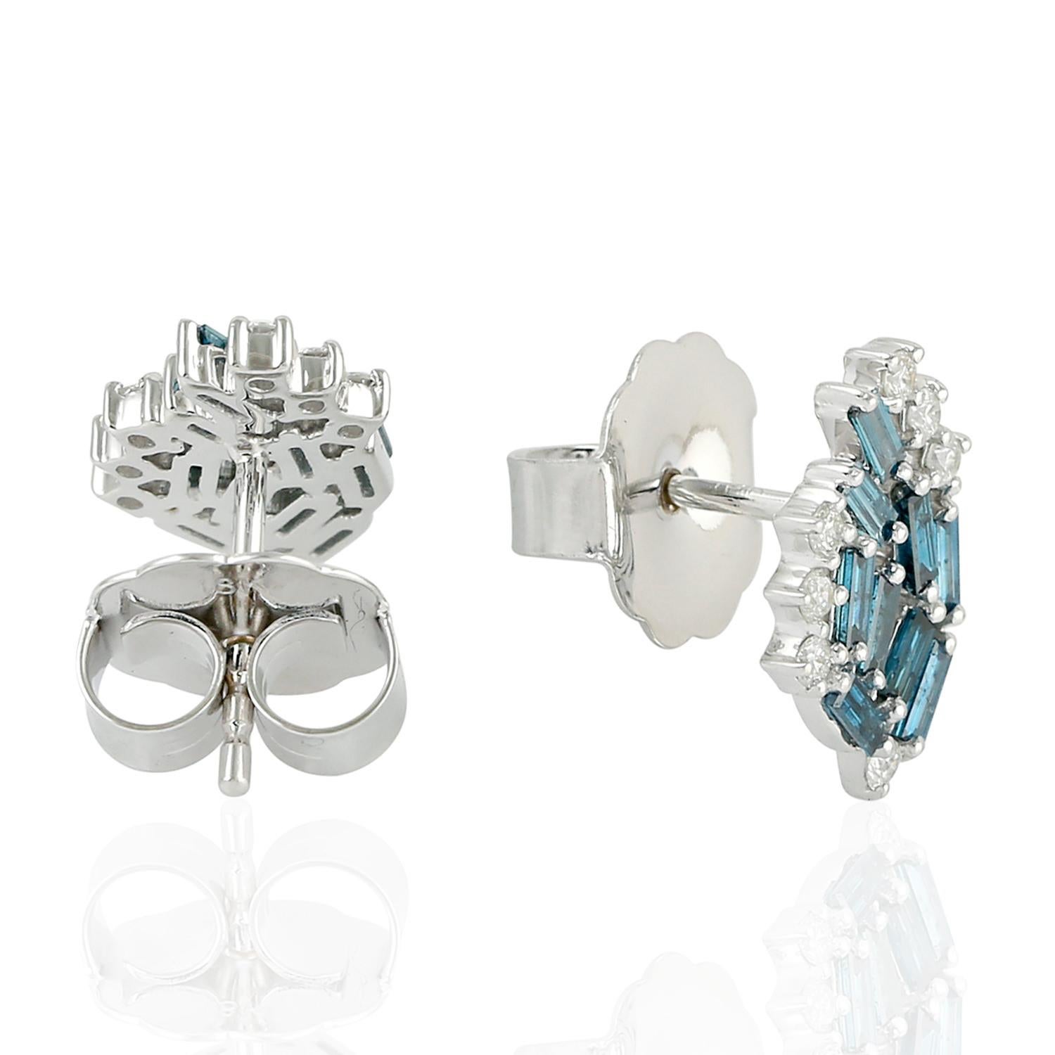 Modern Blue Sapphire Diamond 18 Karat White Gold Stud Earrings For Sale