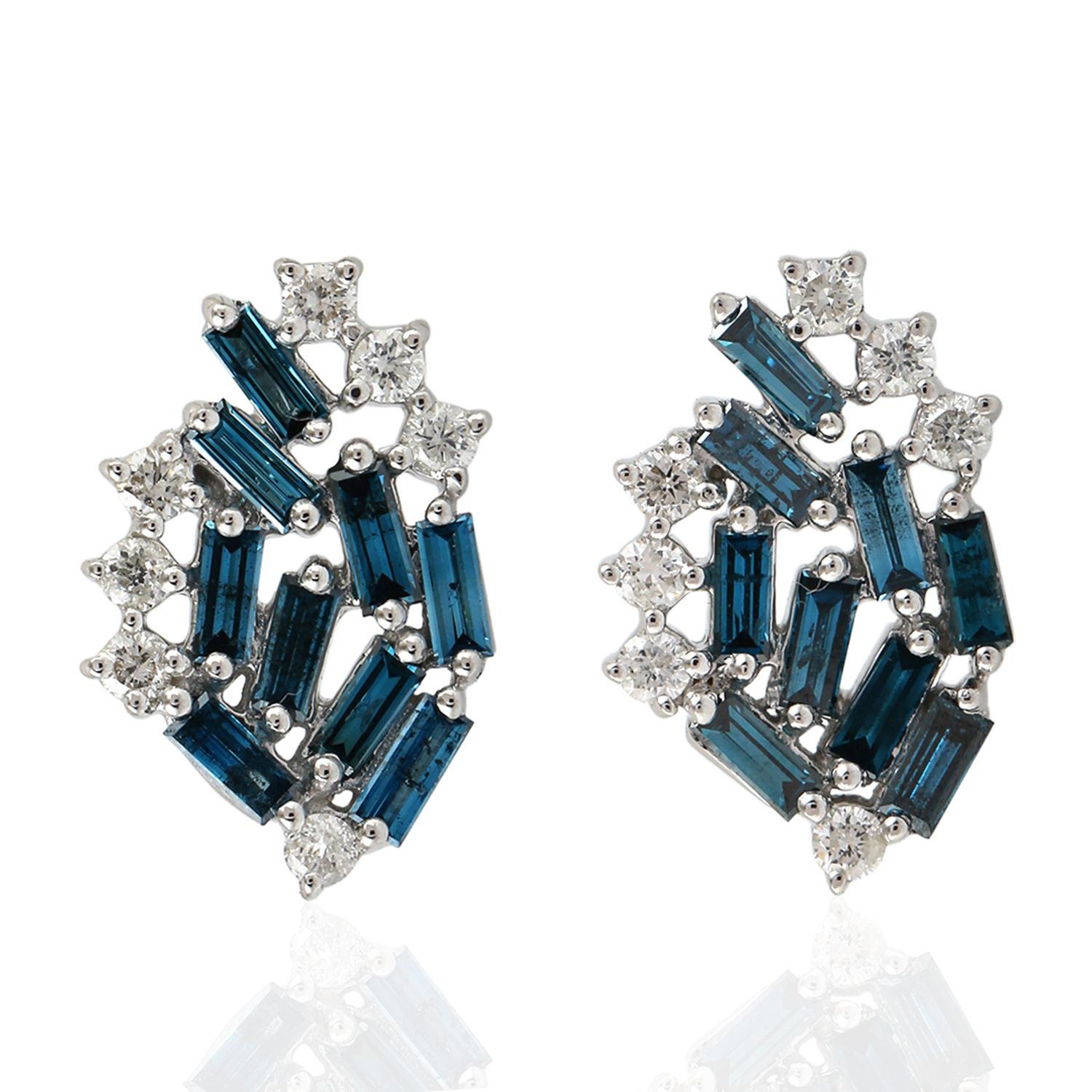 Baguette Cut Blue Sapphire Diamond 18 Karat White Gold Stud Earrings For Sale