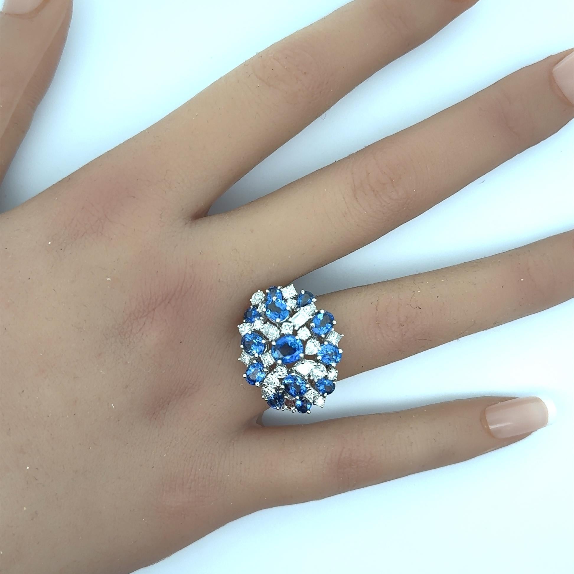 Women's Blue Sapphire Diamond 18k White Gold Cluster Ring