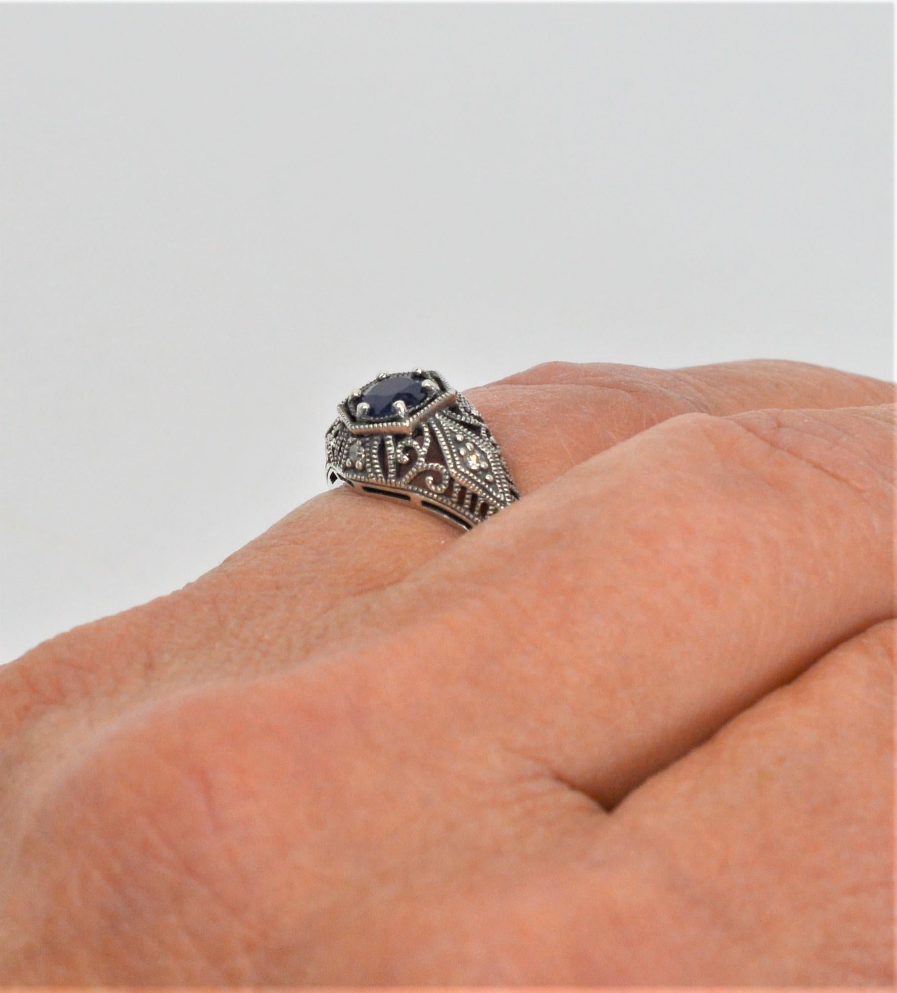 Blue Sapphire Diamond Accent Sterling Silver Filigree Art Deco Style Ring w Box For Sale 2