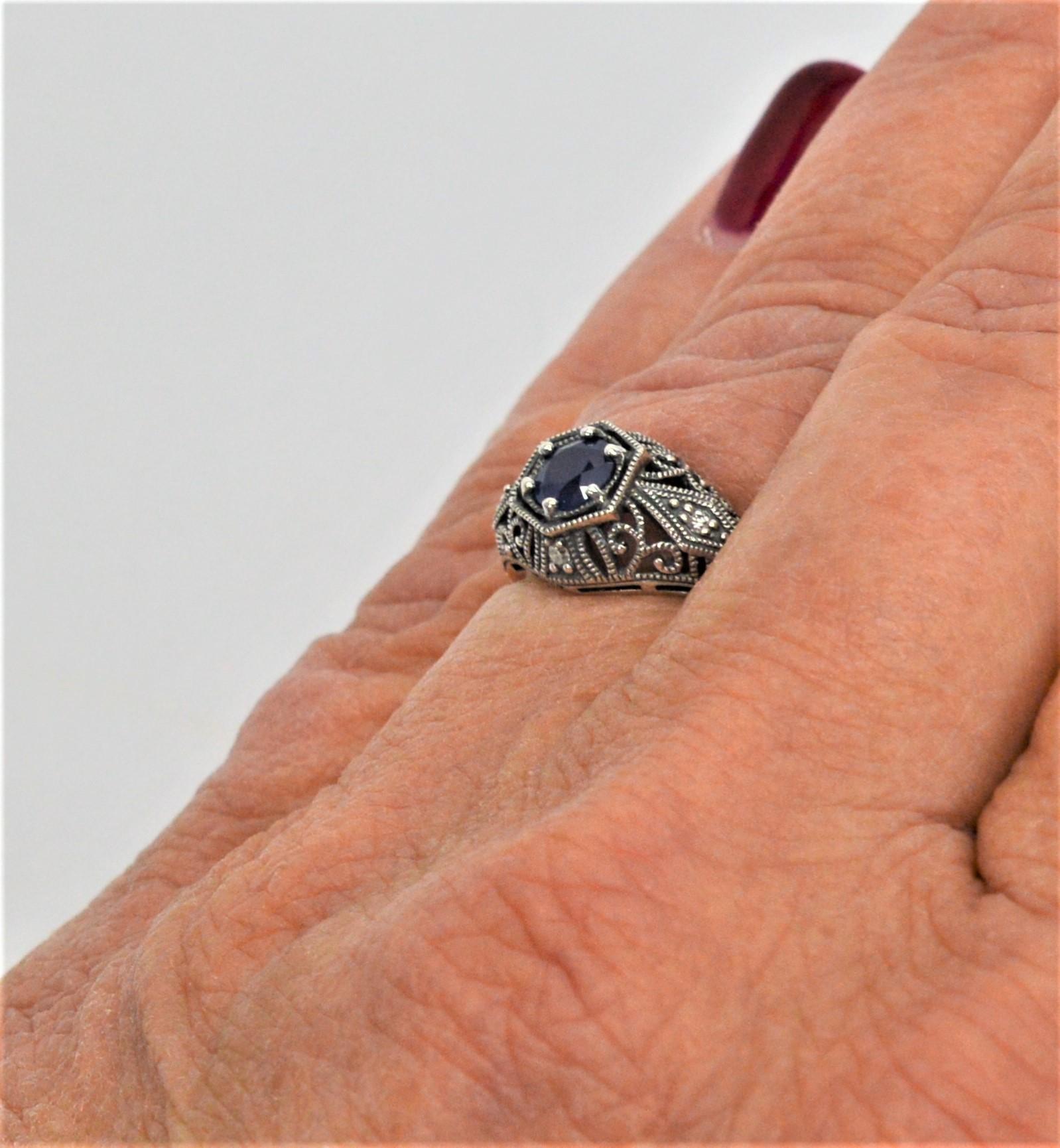 Blue Sapphire Diamond Accent Sterling Silver Filigree Art Deco Style Ring w Box For Sale 3