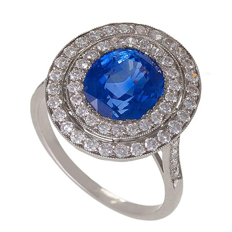 Ceylon No-Heat Sapphire and Diamond "Halo" Ring For Sale