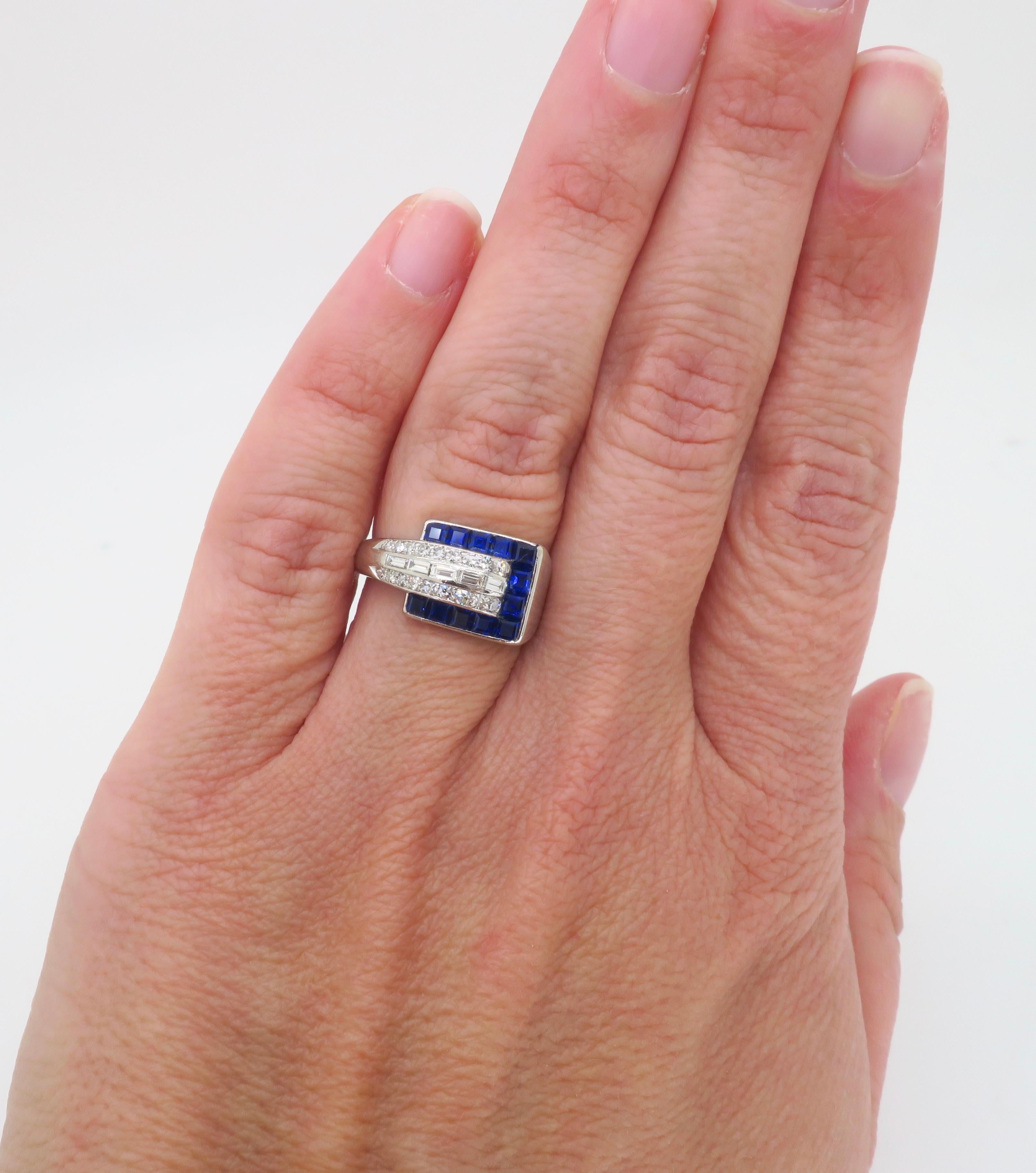 Blue Sapphire & Diamond Buckle Ring made in Platinum  For Sale 2