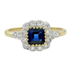 Blue Sapphire Diamond Cocktail Ring Blue Sapphire Diamond Cocktail Ring
