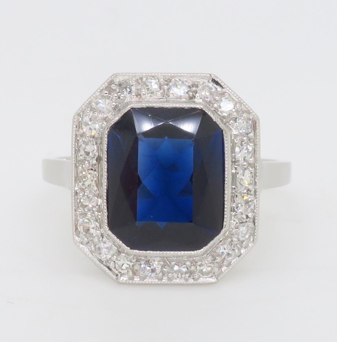 Blue Sapphire & Diamond Cocktail Ring in Platinum  For Sale 4