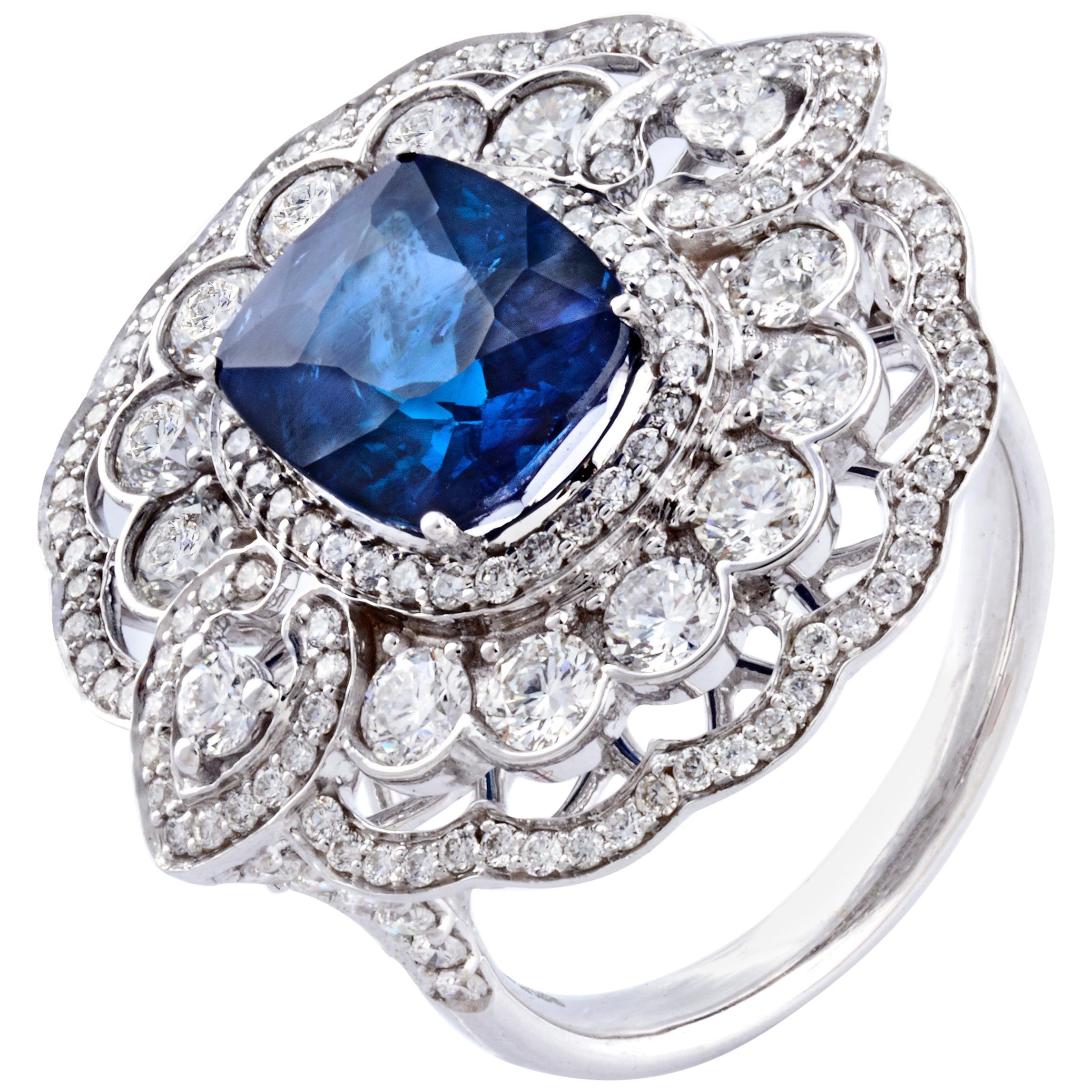 Blue Sapphire Diamond Fashion Ring Set in 18 Karat White Gold 'VS/G Diamonds' For Sale