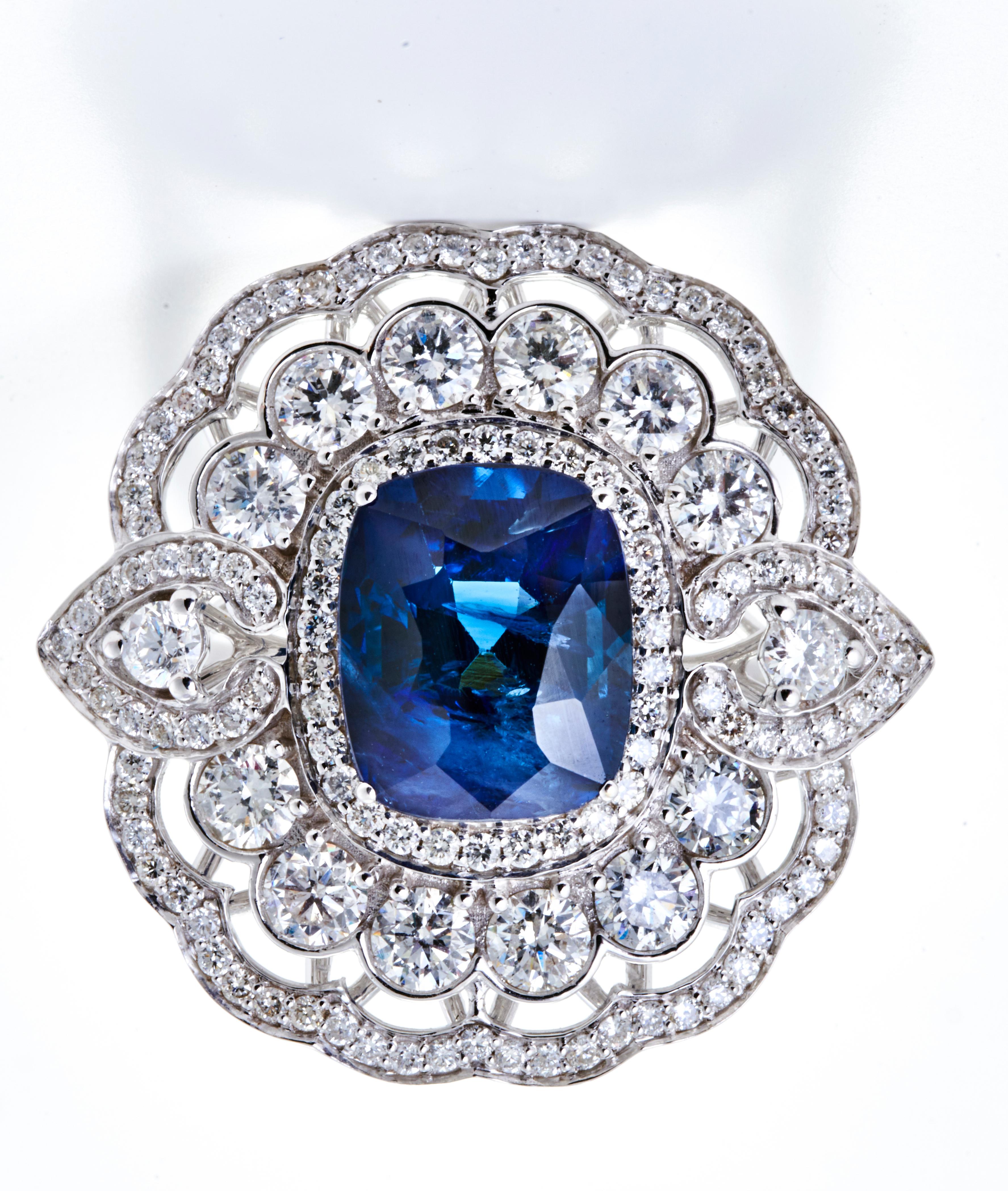 Blue Sapphire Diamond Fashion Ring Set in 18 Karat White Gold 'VS/G Diamonds' In New Condition For Sale In Mumbai, IN