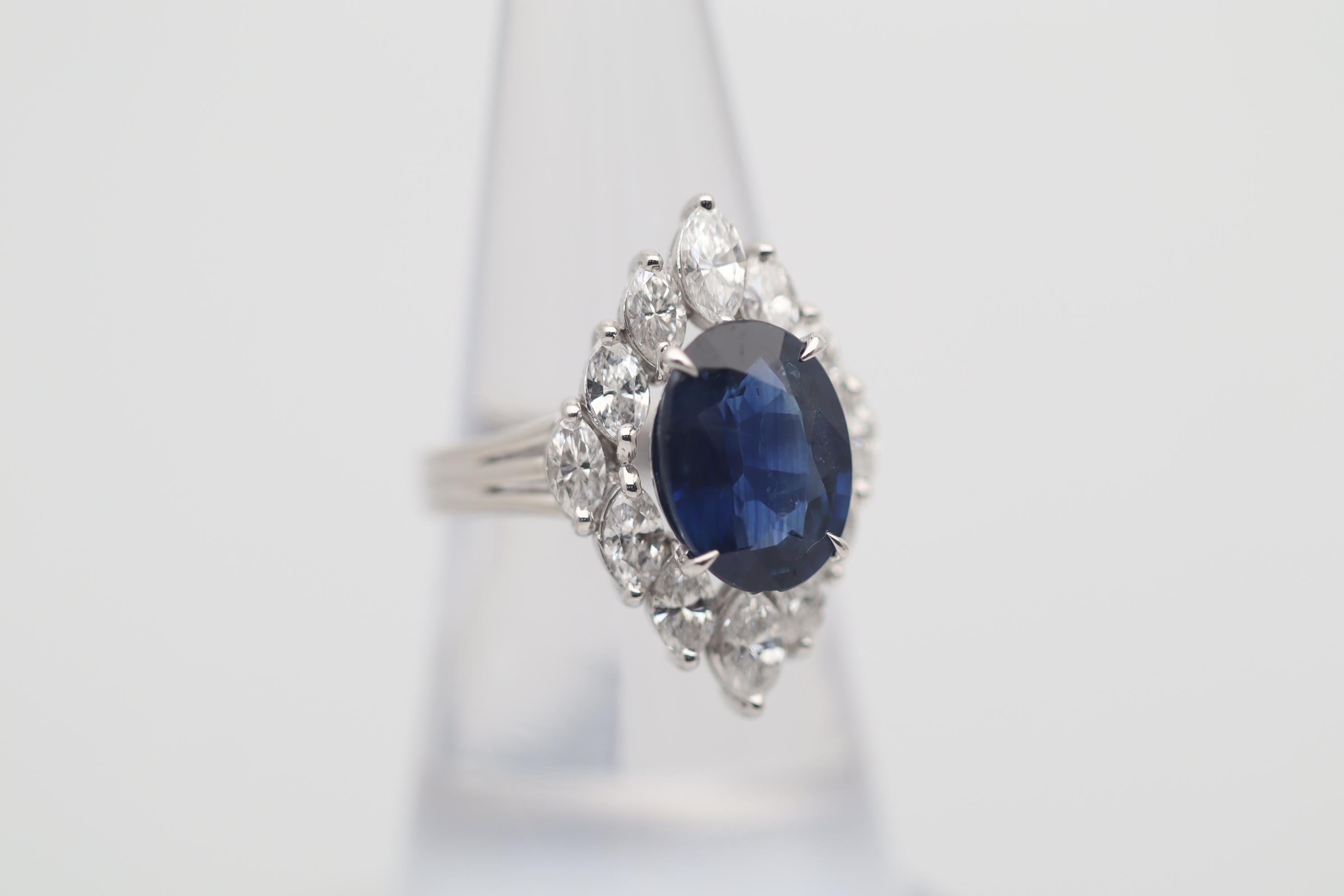 Oval Cut Blue Sapphire Diamond Gold Ring For Sale