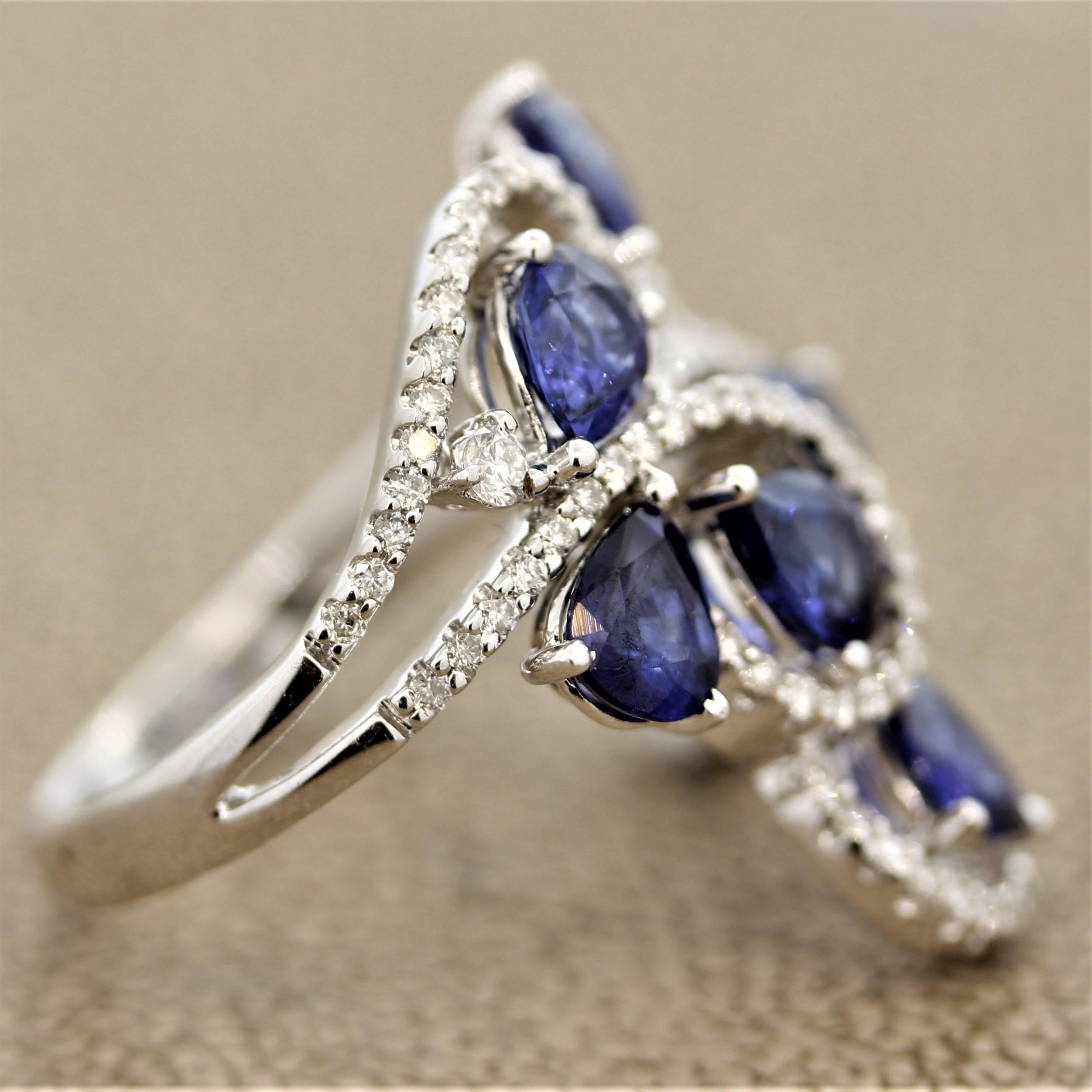 Women's Blue Sapphire Diamond Gold Ring