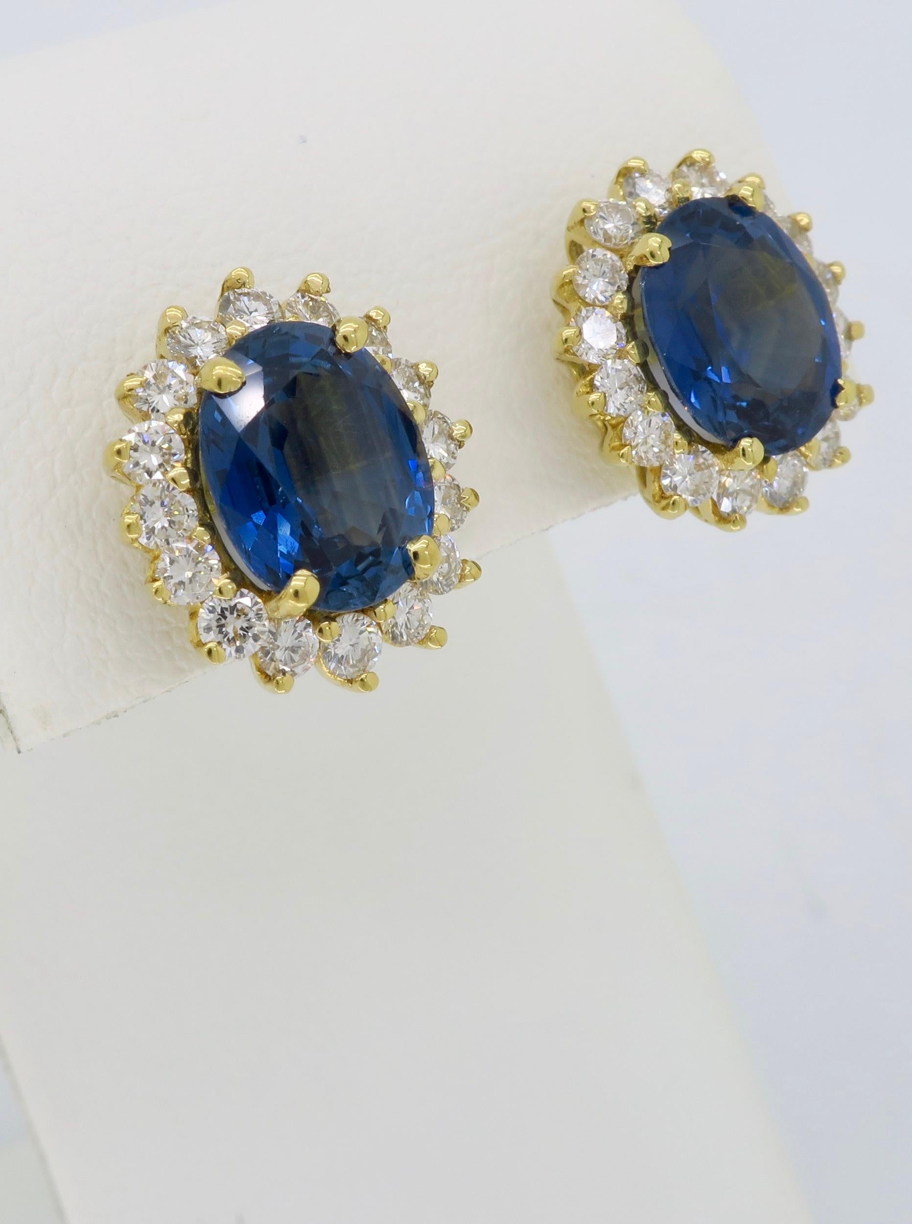 Blue Sapphire and Diamond Halo Earrings In Excellent Condition For Sale In Webster, NY