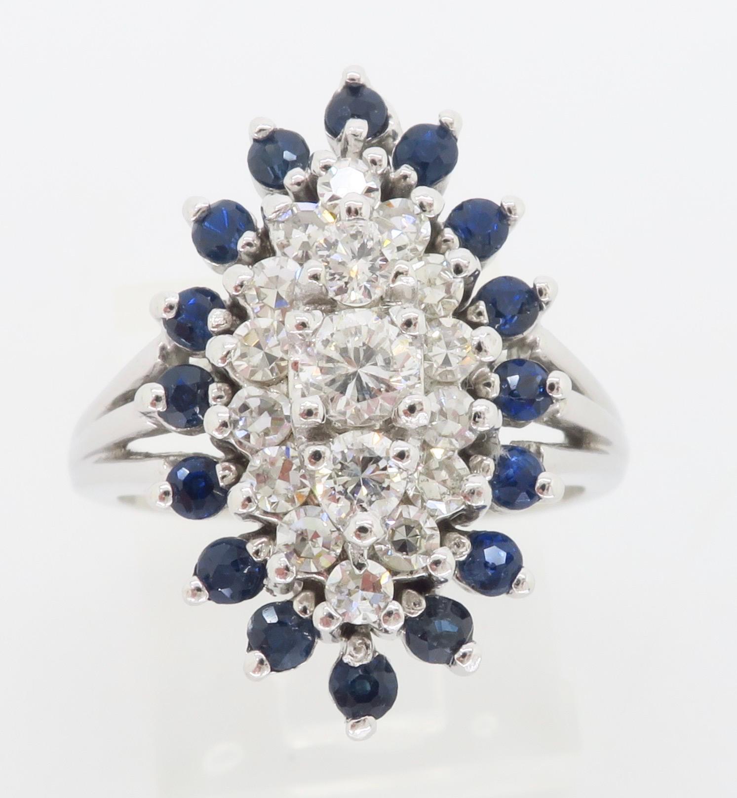 Round Cut Blue Sapphire & Diamond Halo Ring For Sale