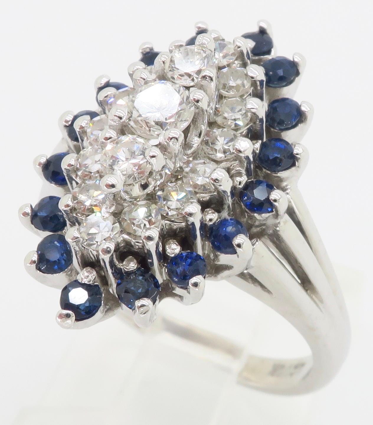 Women's or Men's Blue Sapphire & Diamond Halo Ring For Sale