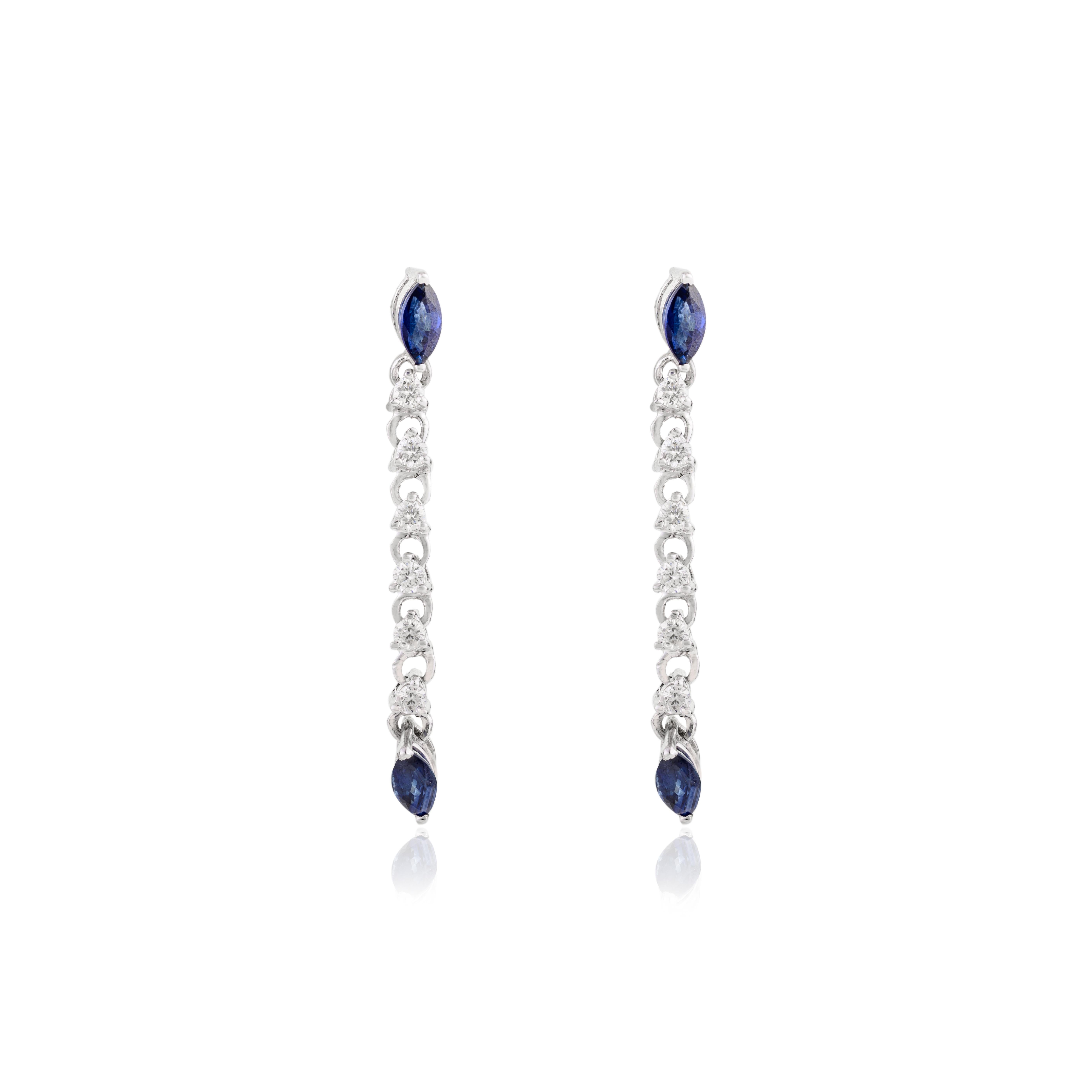 Art Déco Orecchini a goccia con diamante e zaffiro blu Whiting in oro bianco 14k in vendita