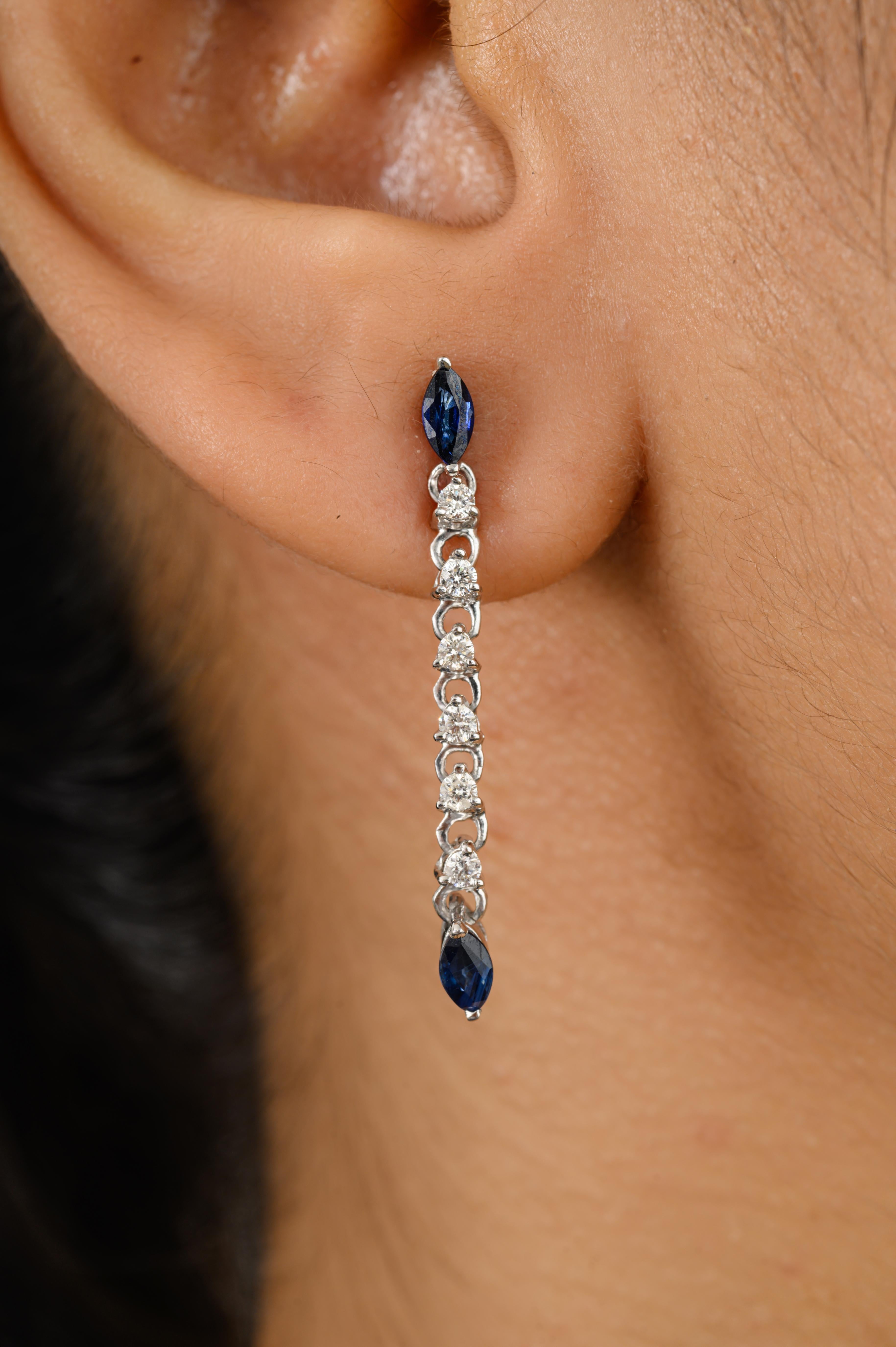 Donna Orecchini a goccia con diamante e zaffiro blu Whiting in oro bianco 14k in vendita