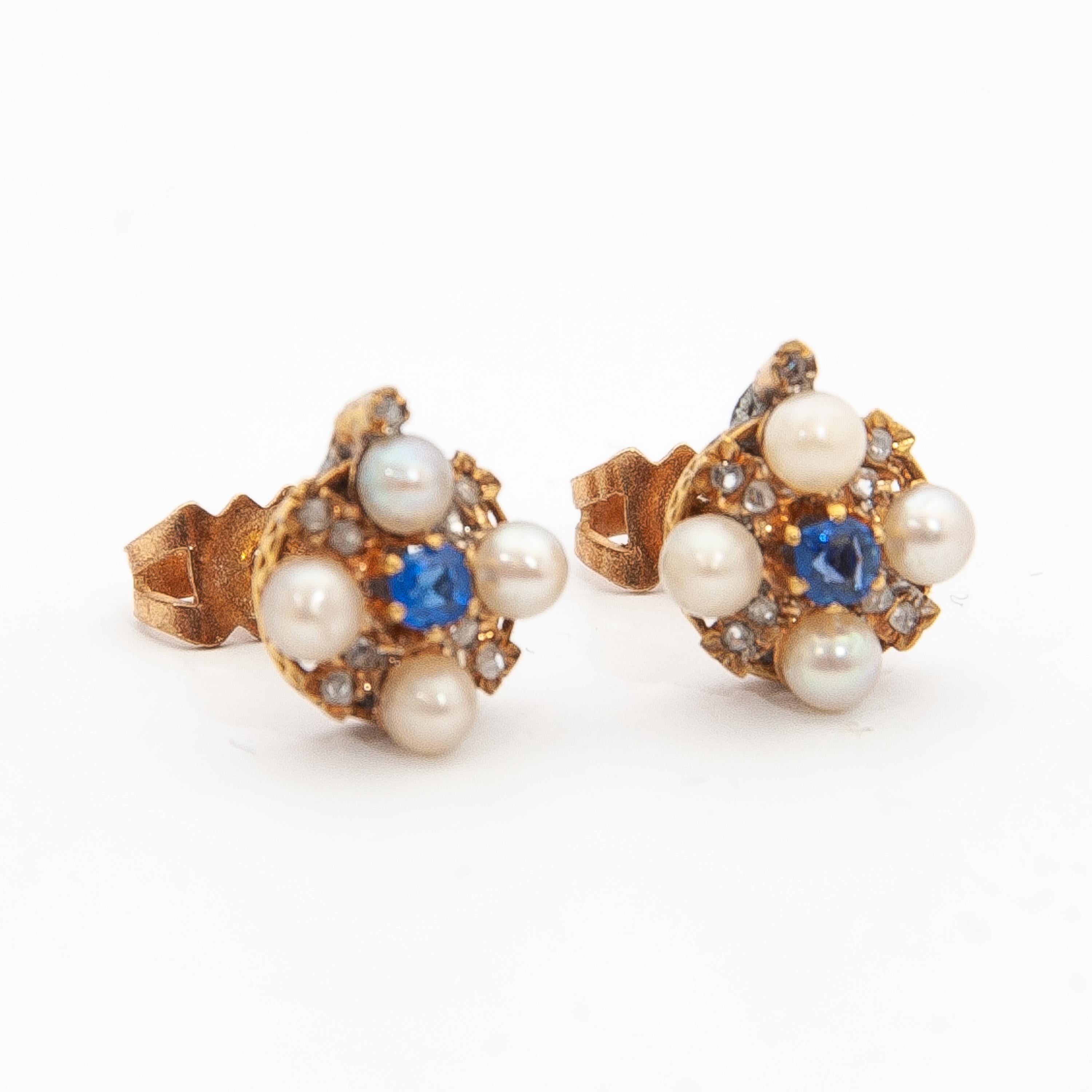 Women's Early 20th Century Sapphire Diamond and Pearls 14 Karat Gold Stud Earrings For Sale