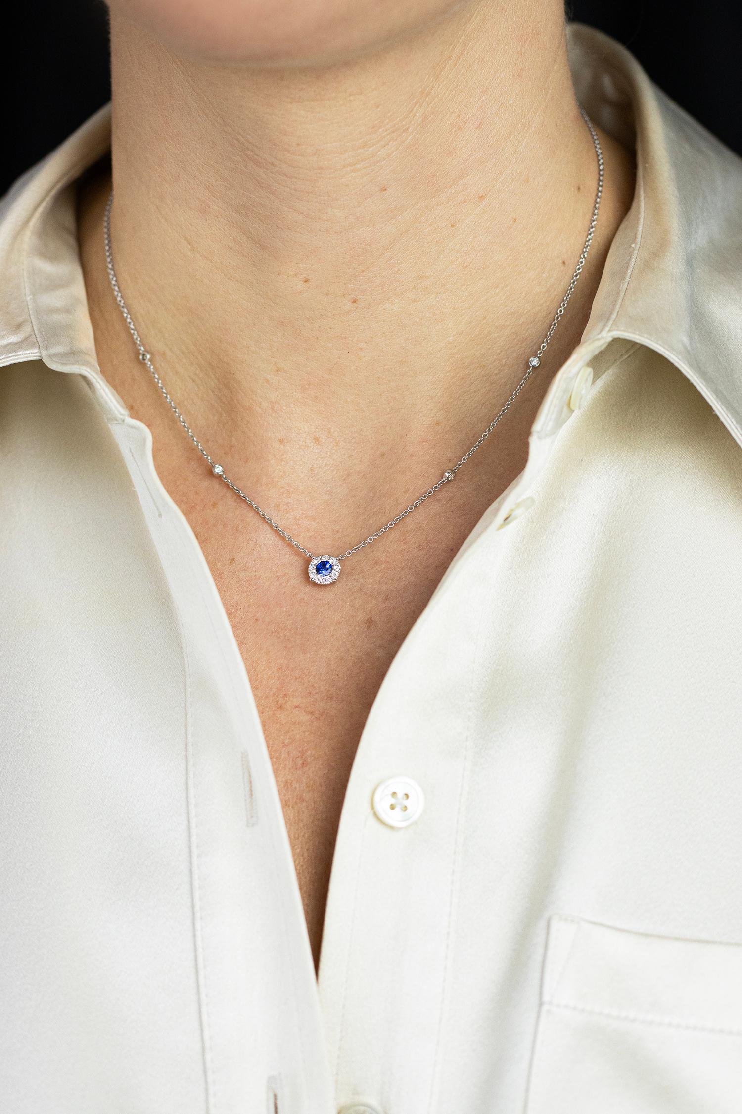 Roman Malakov 0.34 Carat Blue Sapphire & Diamond Pendant Necklace in White Gold In New Condition In New York, NY