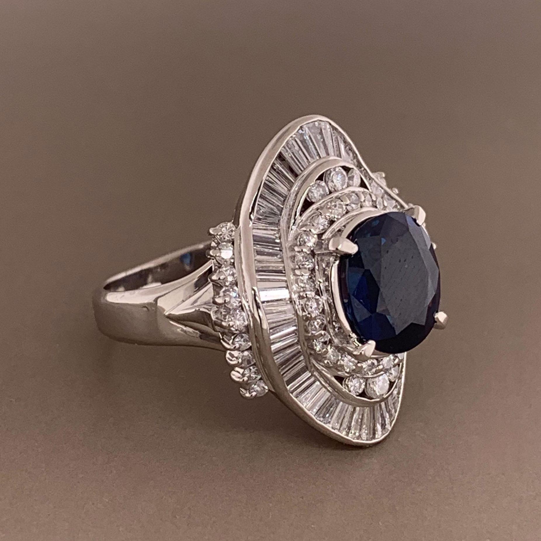 Women's Blue Sapphire Diamond Platinum Cocktail Ring For Sale