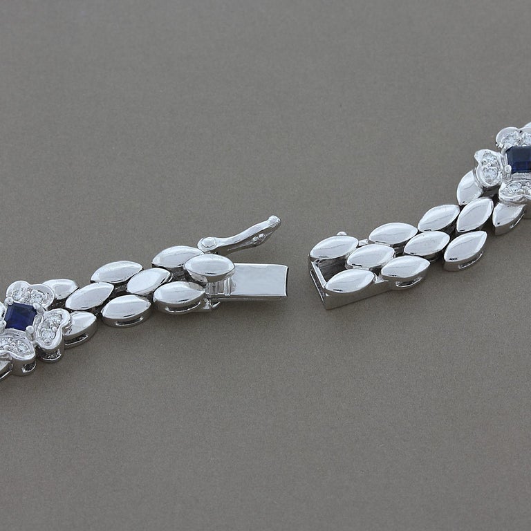 Women's Blue Sapphire Diamond Platinum Necklace For Sale