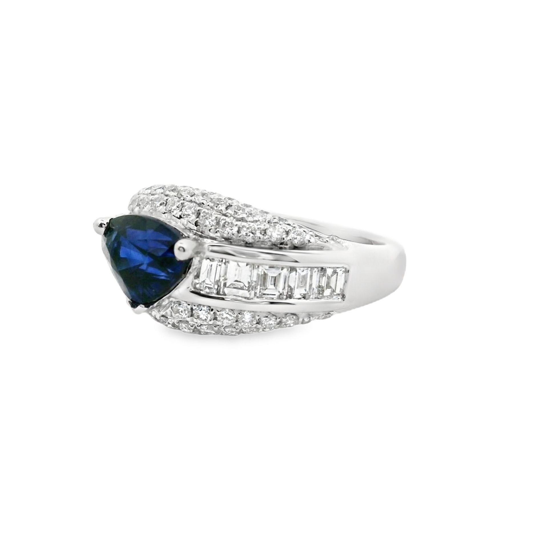 Contemporary Blue Sapphire Diamond Platinum Ring For Sale