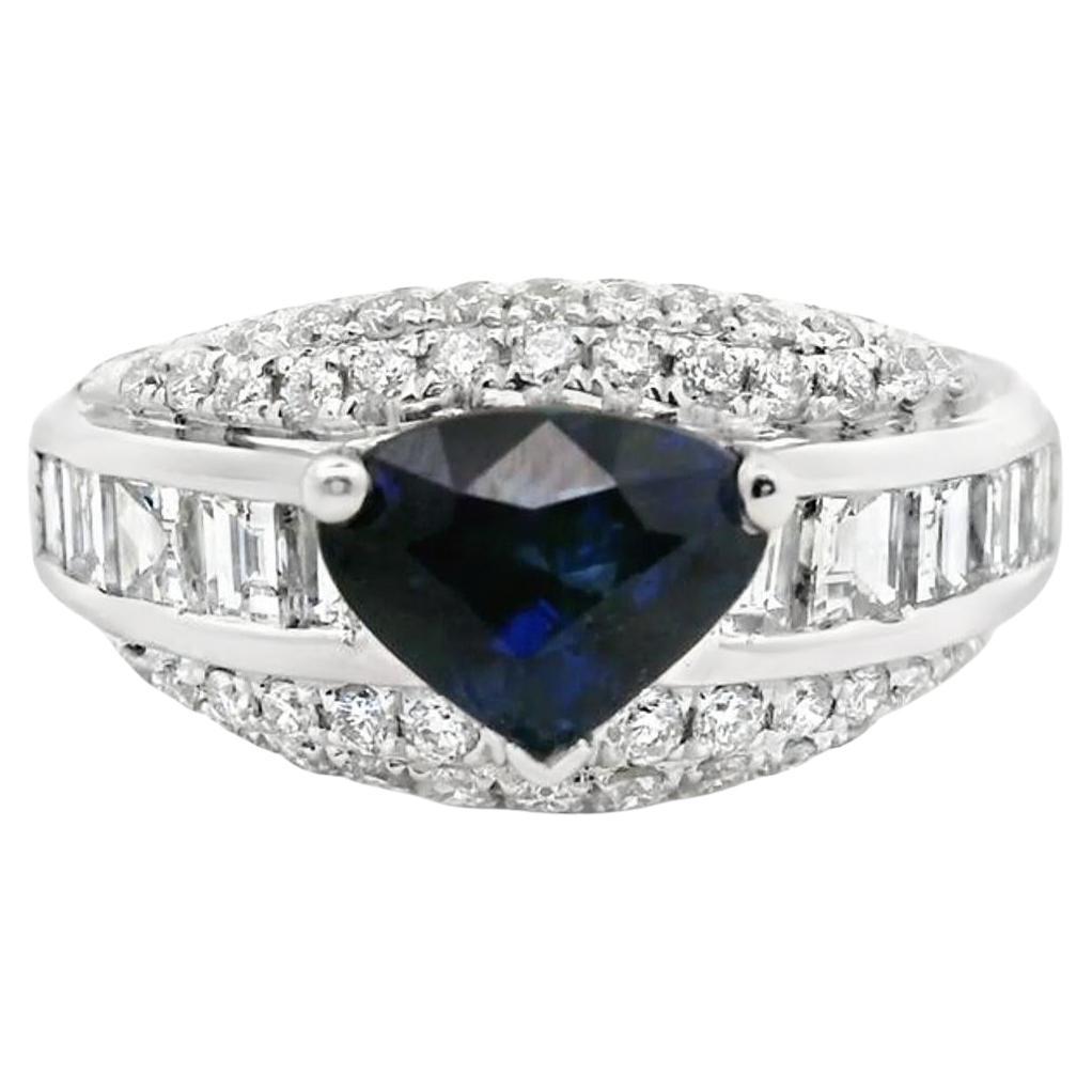 Blue Sapphire Diamond Platinum Ring For Sale
