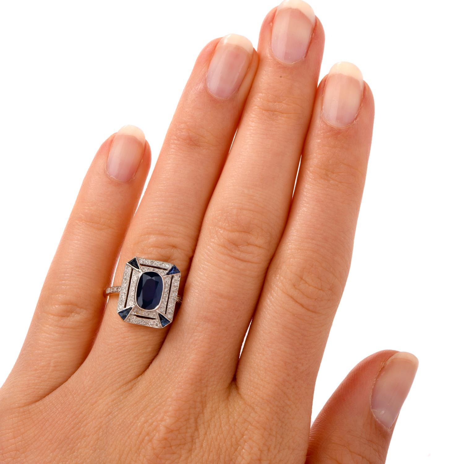 Art Deco Blue Sapphire Diamond Rectangle 18 Karat Yellow Gold Ring