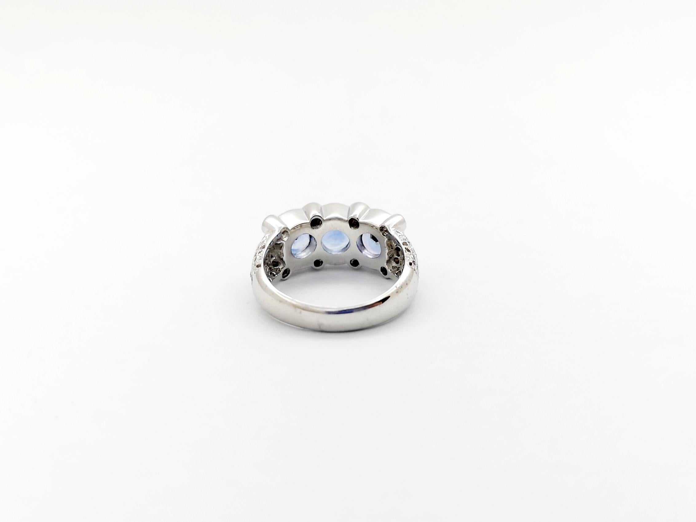 Blue Sapphire Diamond Ring set in 18K White Gold Settings For Sale 7