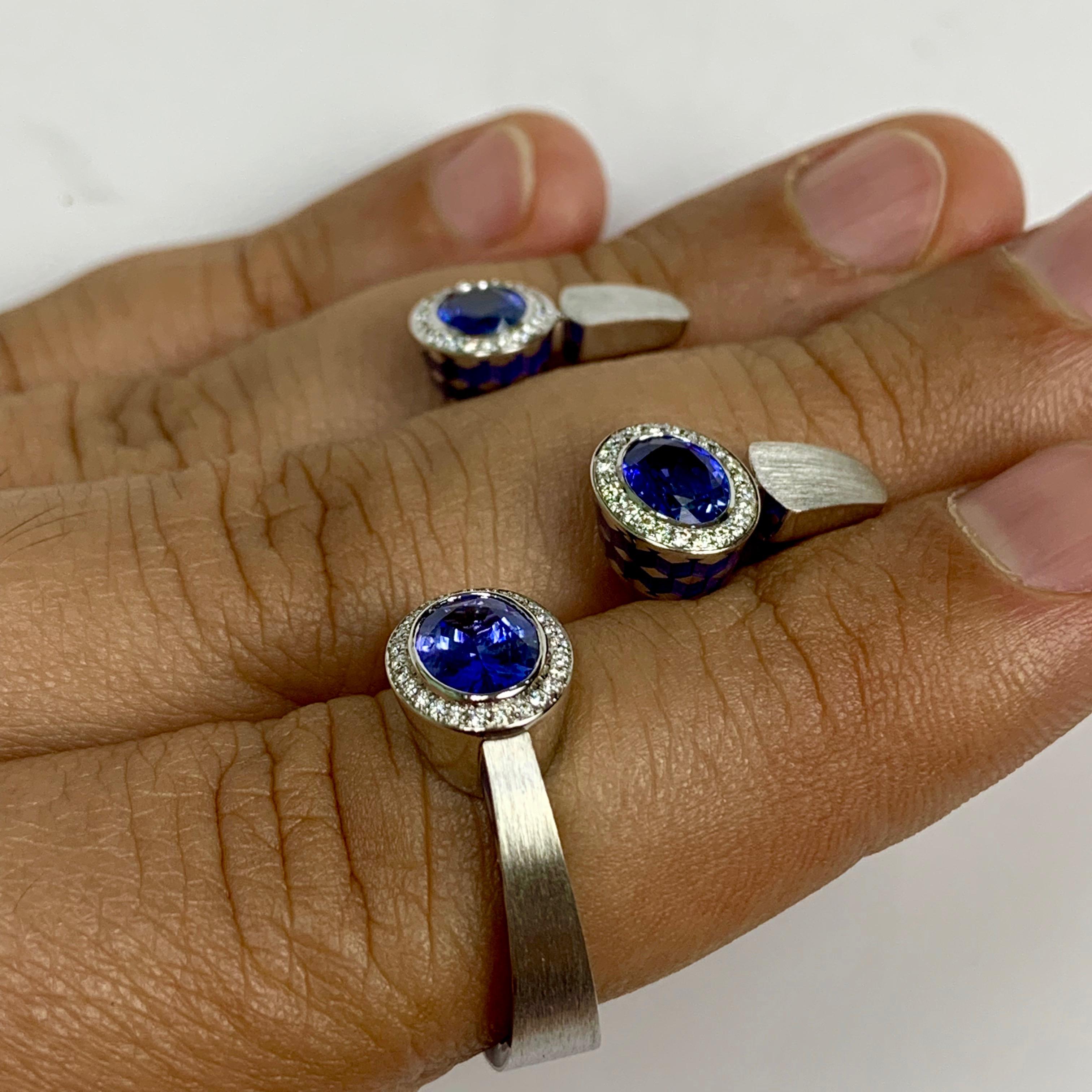 Women's Blue Sapphire Diamonds Enamel 18 Karat White Gold Kaleidoscope Suite For Sale