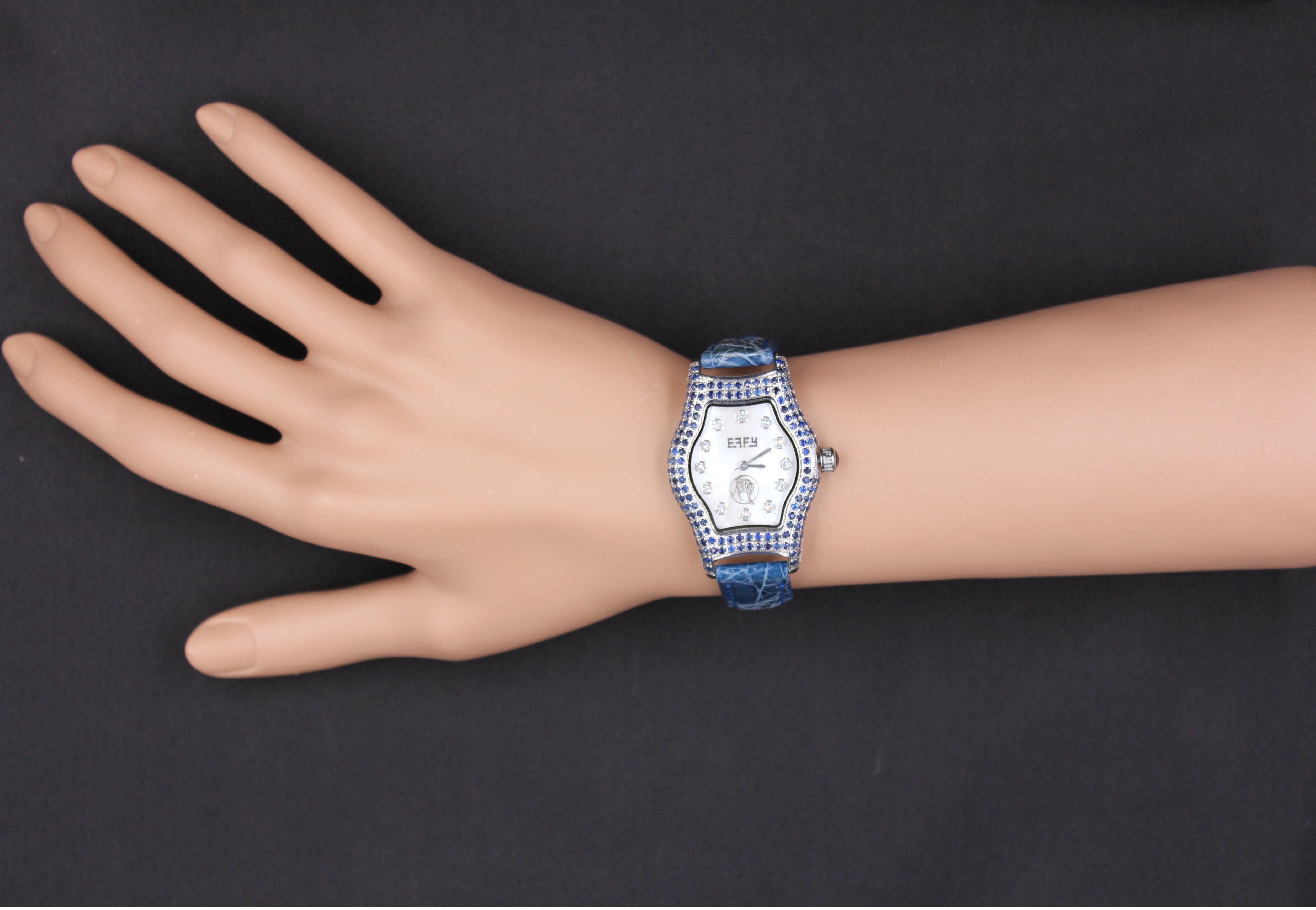 Blauer Saphir & Diamanten Pave Zifferblatt Luxus Schweizer Quarz Exotische Lederband Uhr (Gemischter Schliff) im Angebot