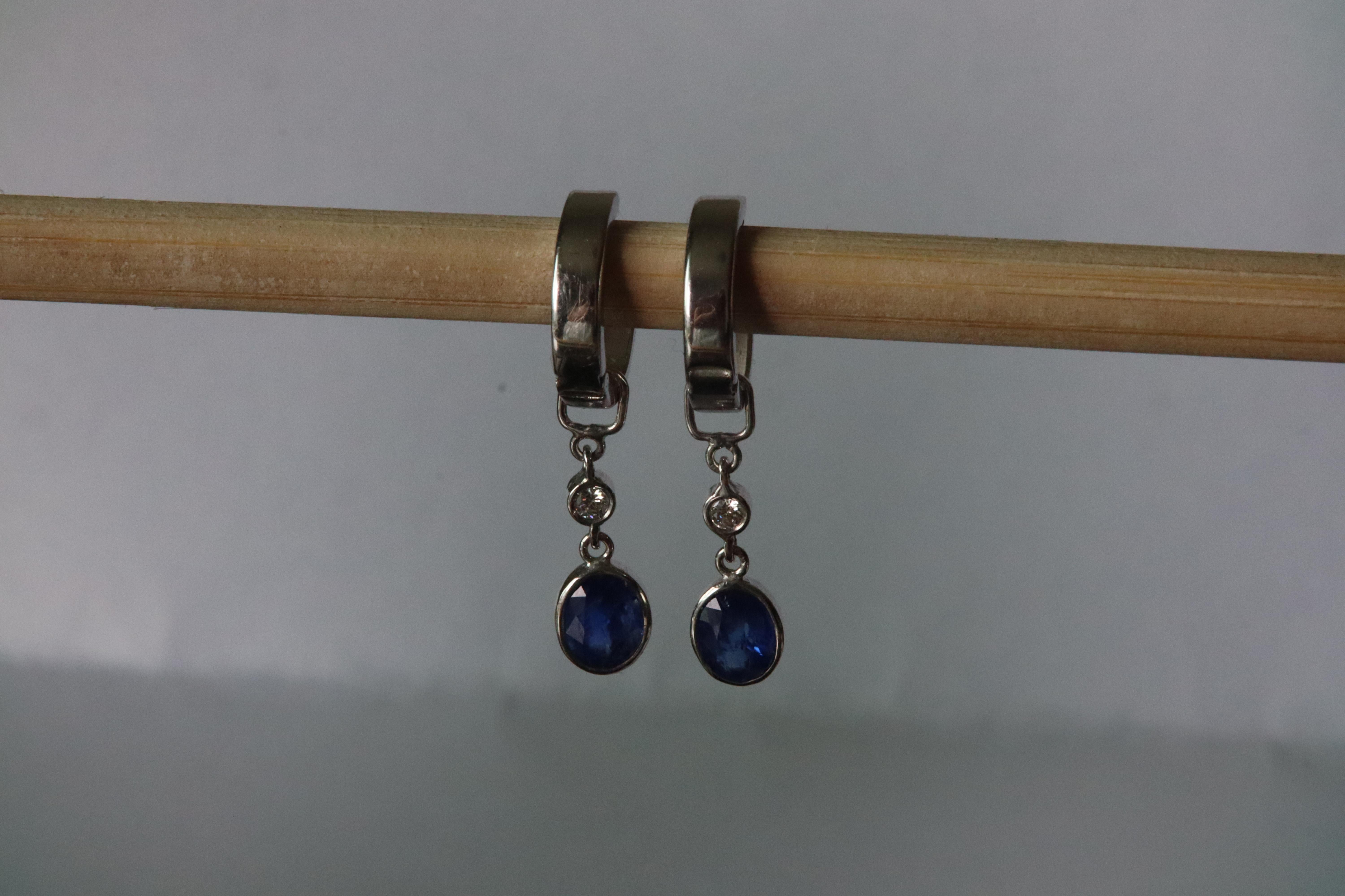 Blue Sapphire Earring Enhancer In New Condition For Sale In Singapore, SG