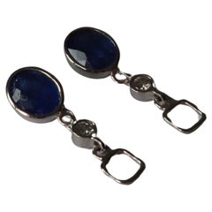 Potenziatore per orecchini con zaffiro blu