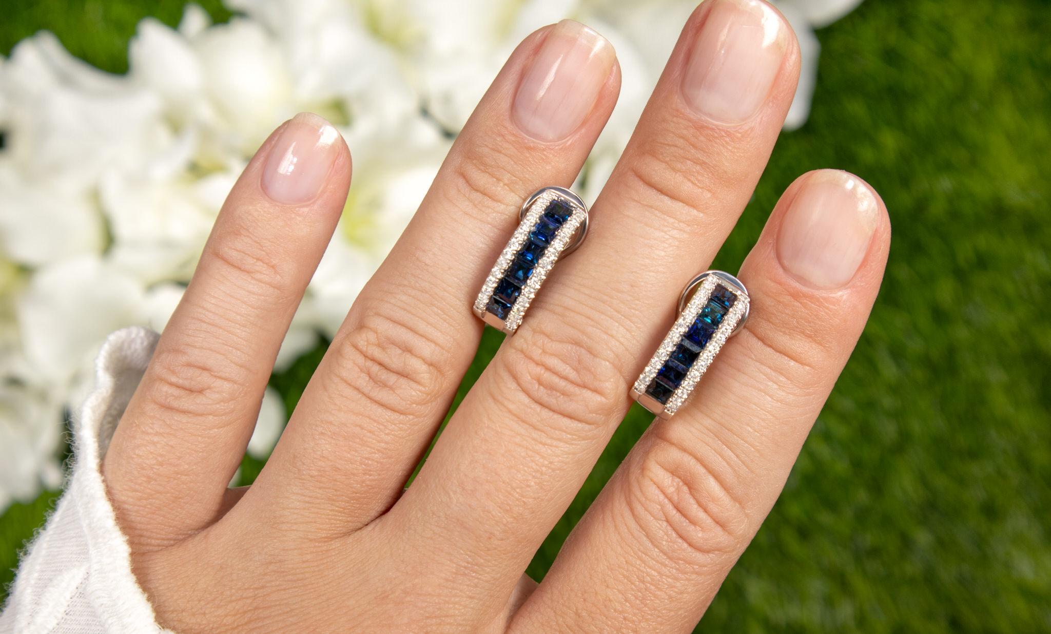 Contemporary Blue Sapphire Earrings Diamond Halo 2.9 Carats Total For Sale