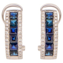 Orecchini con zaffiro blu Diamante aureolato 2,9 carati totali