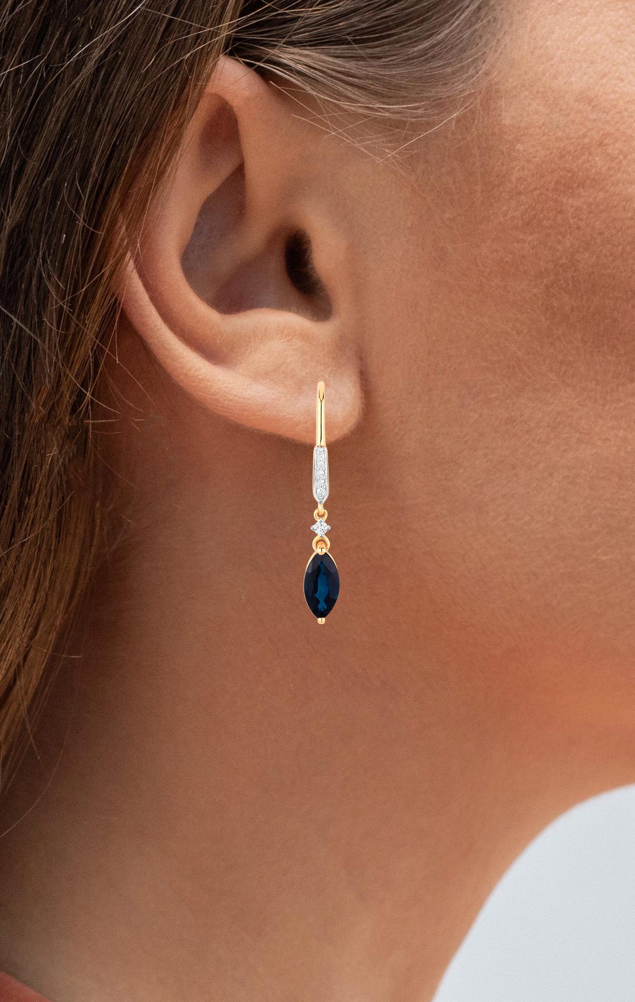 Taille Marquise Boucles d'oreilles saphir bleu Diamants 2.7 carats Or jaune 14K en vente