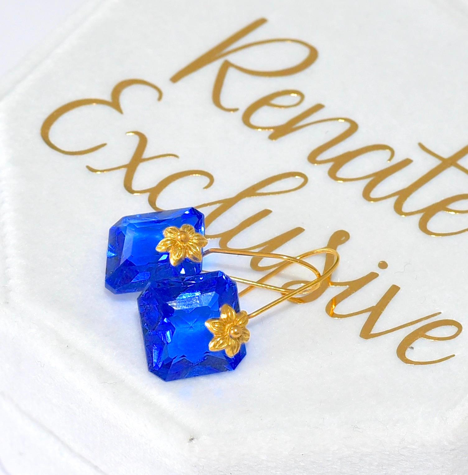 Women's Blue Sapphire Earrings in 18K Solid Yellow Gold