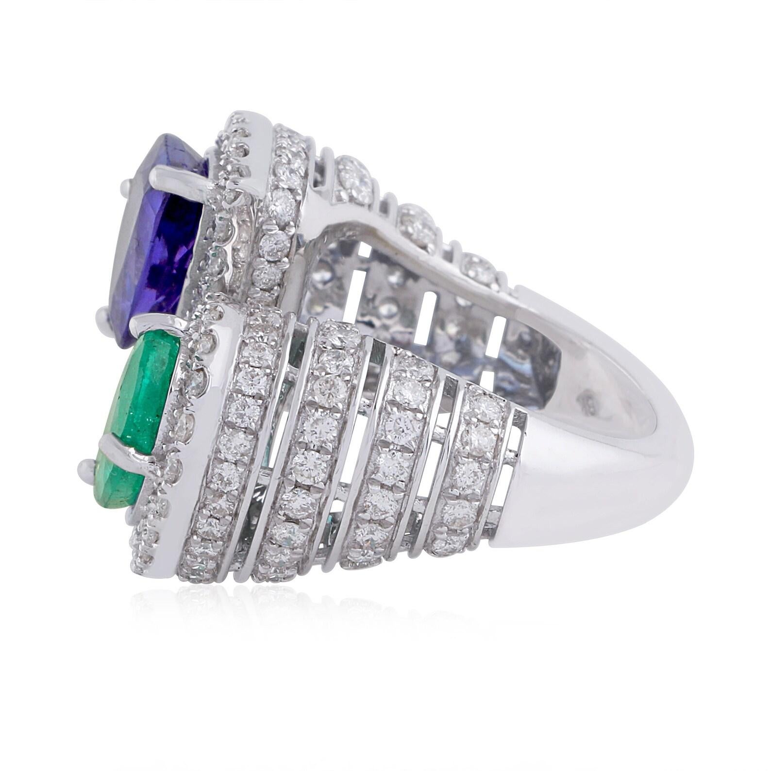 Modern Blue Sapphire Emerald Diamond 14 Karat Gold Ring For Sale