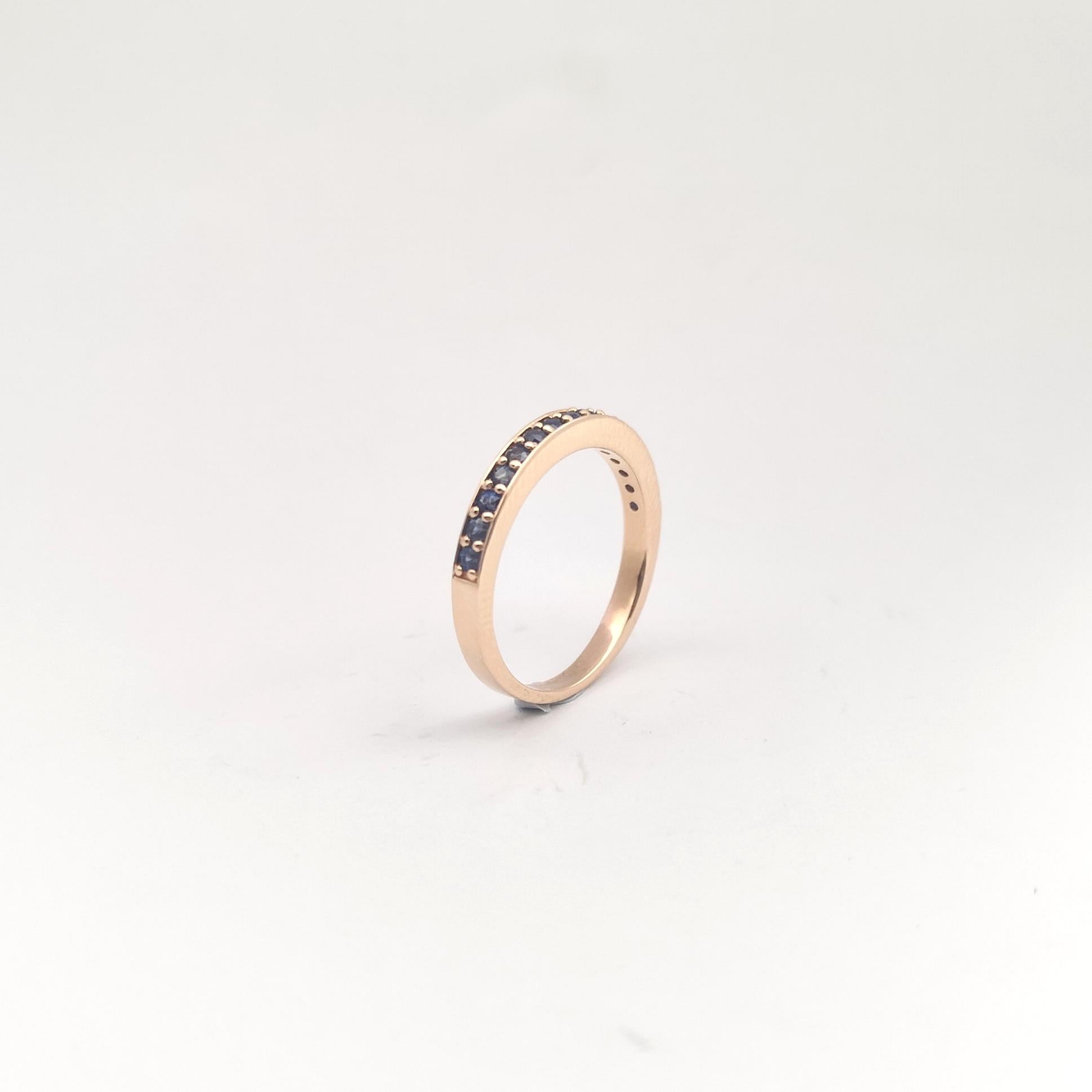 Blue Sapphire Eternity Band Ring set in 18K Rose Gold Settings For Sale 5