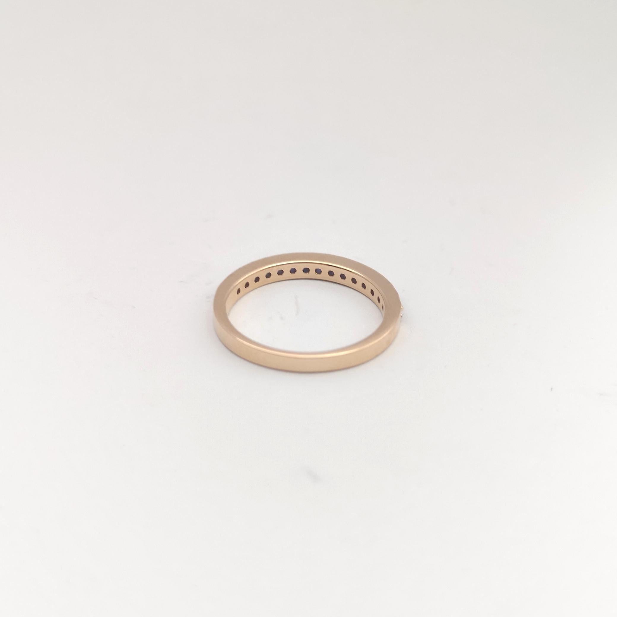 Blue Sapphire Eternity Band Ring set in 18K Rose Gold Settings For Sale 3