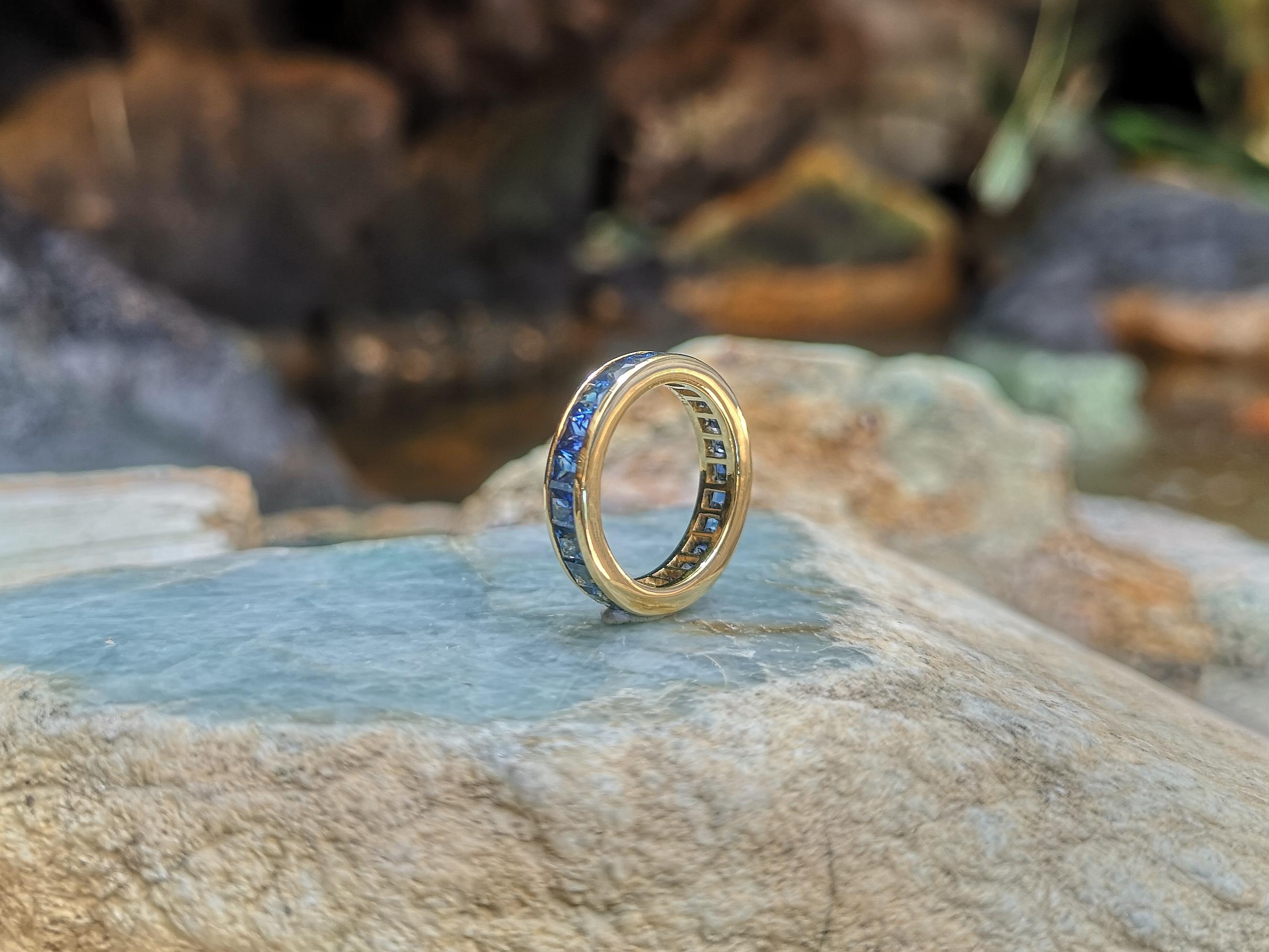 Blue Sapphire Eternity Ring Set in 18 Karat Gold Settings For Sale 2