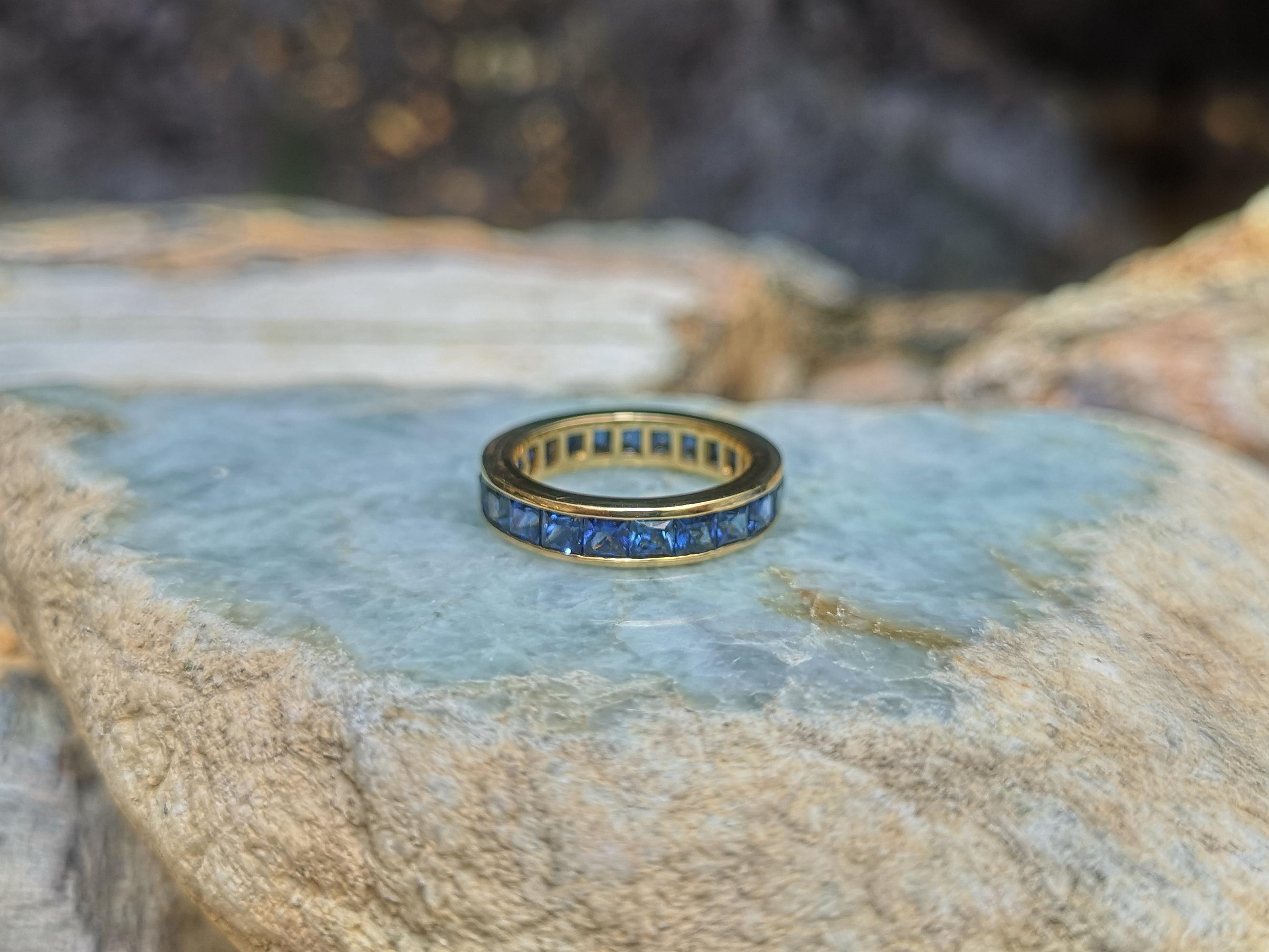 Women's or Men's Blue Sapphire Eternity Ring Set in 18 Karat Gold Settings For Sale