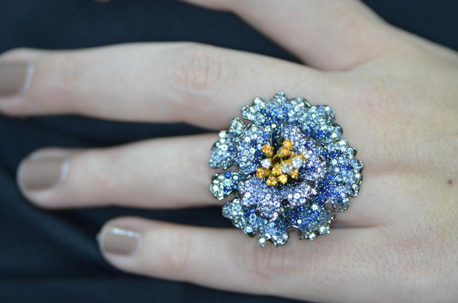 Blue Sapphire Flower Ring Diamond Andreoli 6