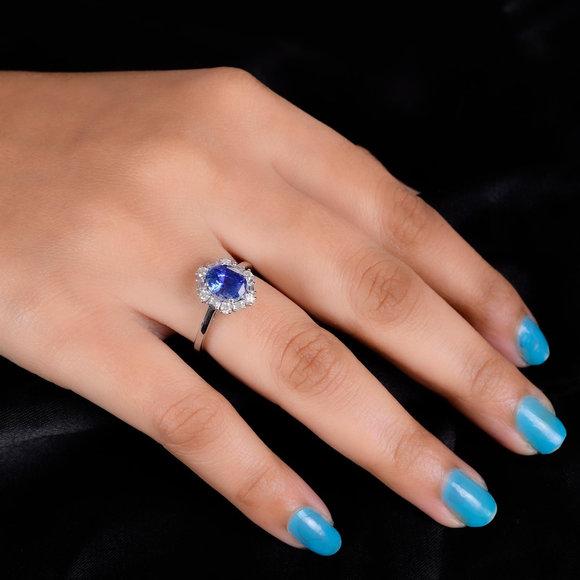 Blue Sapphire Gemstone Cocktail Ring Diamond 10 Kt White Gold Handmade Jewelry In New Condition For Sale In Diera, Dubai