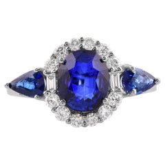Blue Sapphire Gemstone Cocktail Ring Diamond 18 Karat White Gold Fine Jewelry