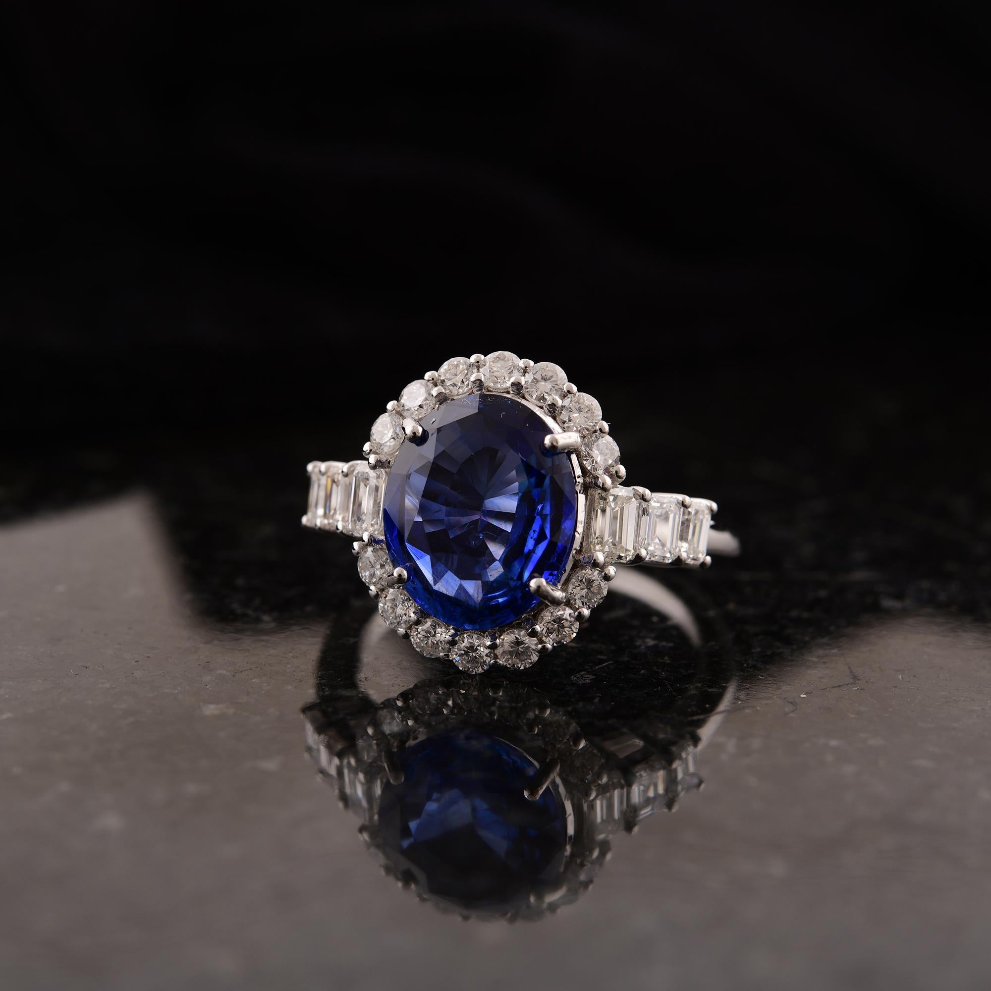 Oval Cut Blue Sapphire Gemstone Ring SI Clarity HI Color Diamond 18 Karat White Gold For Sale