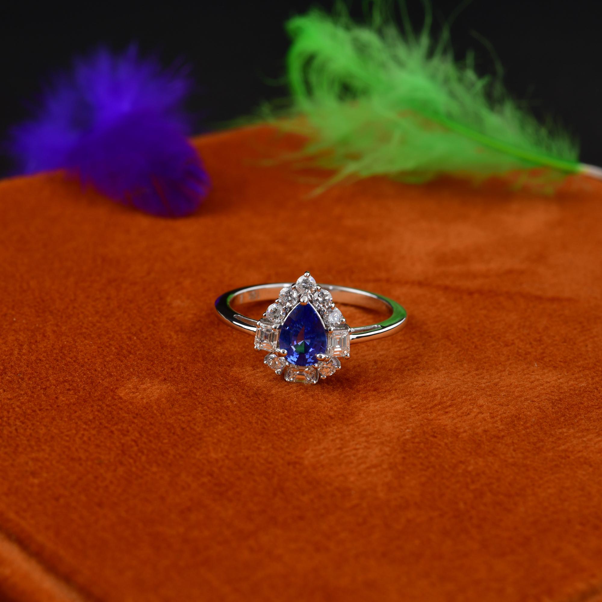 Zafiro Azul Anillo de Piedras Preciosas Diamante 18 Kilates Oro Blanco Hecho a Mano Joyería Fina en Nuevo estado para la venta en Diera, Dubai