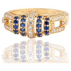 Bague en or jaune 18 carats avec saphirs bleus de pureté SI et diamants de couleur