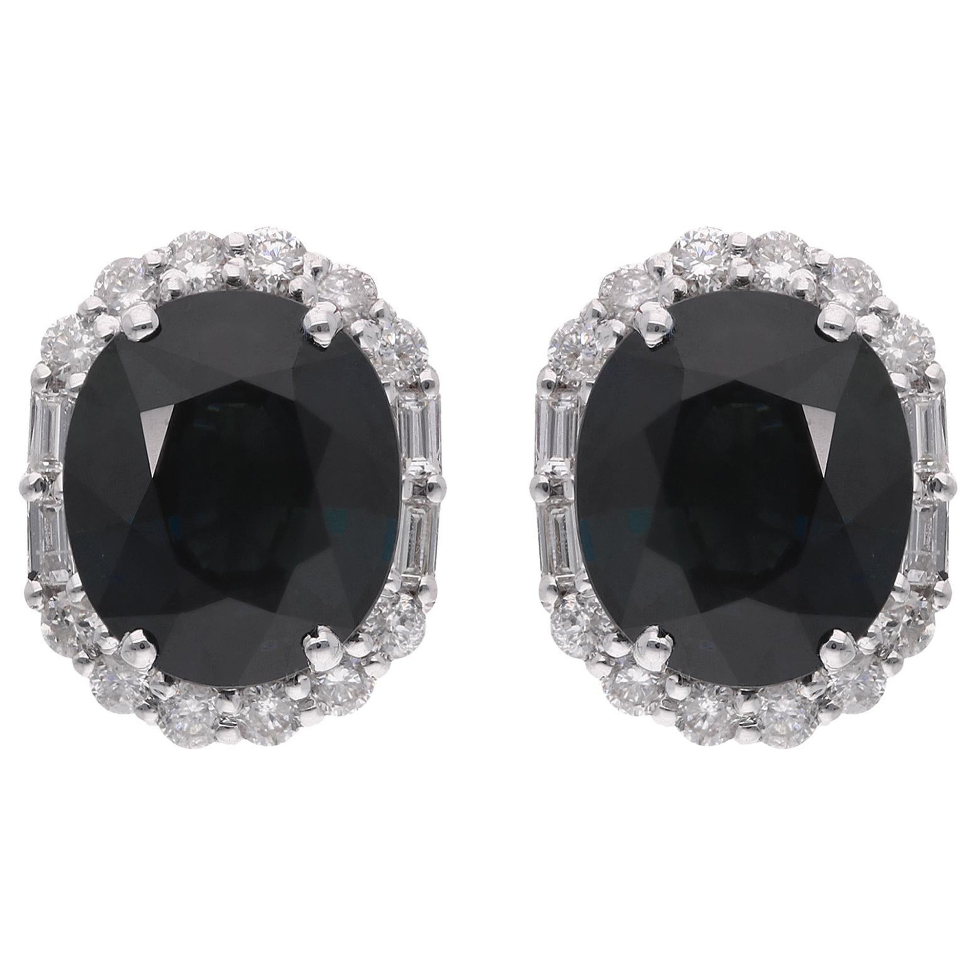Ohrstecker mit blauem Saphir und Edelstein im Baguette-Diamant aus 18 Karat Weißgold