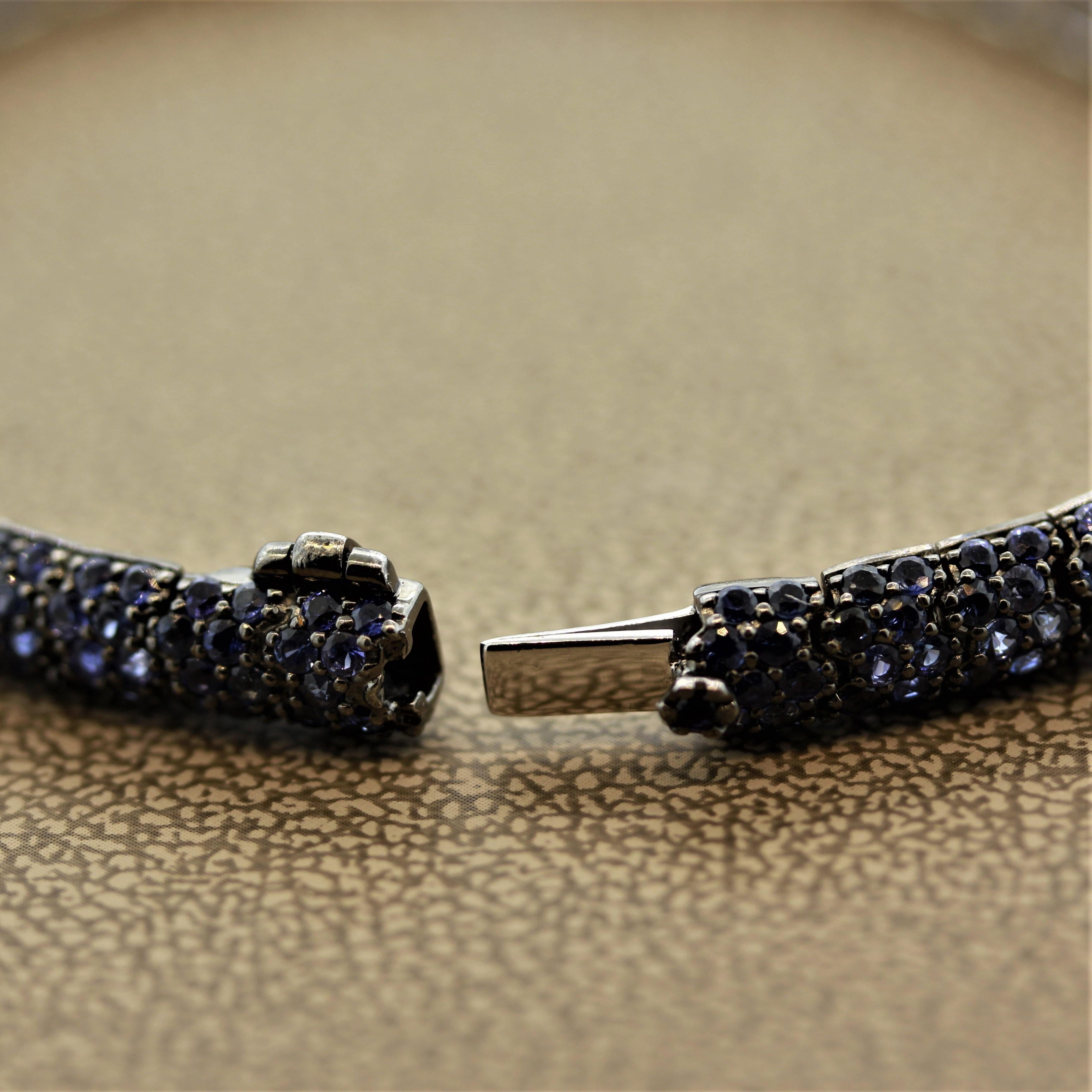 Blue Sapphire Gold Flexible Bracelet In New Condition In Beverly Hills, CA