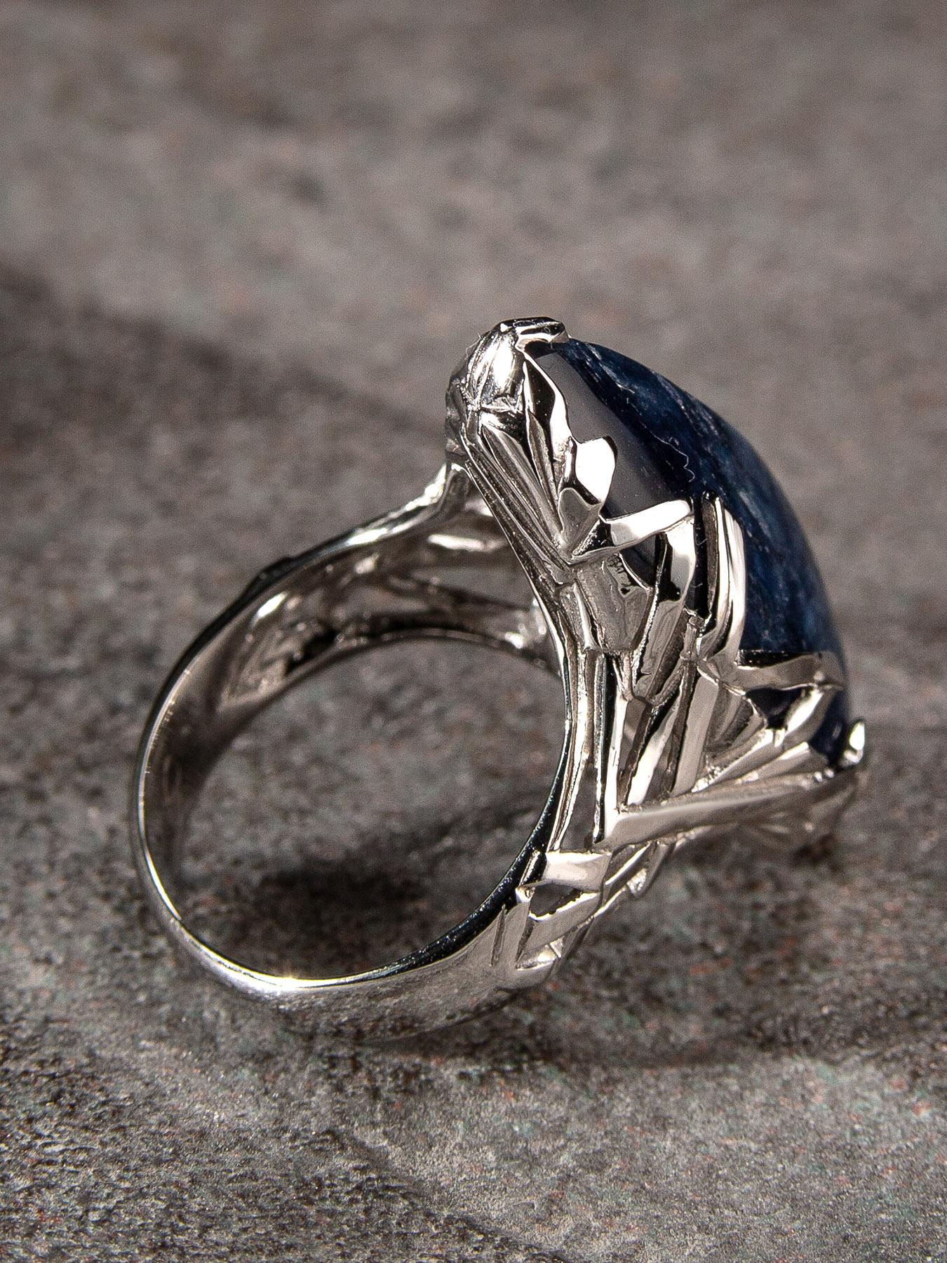 Blue Sapphire Gold Ring Crystal Healing Star Corundum For Sale 2