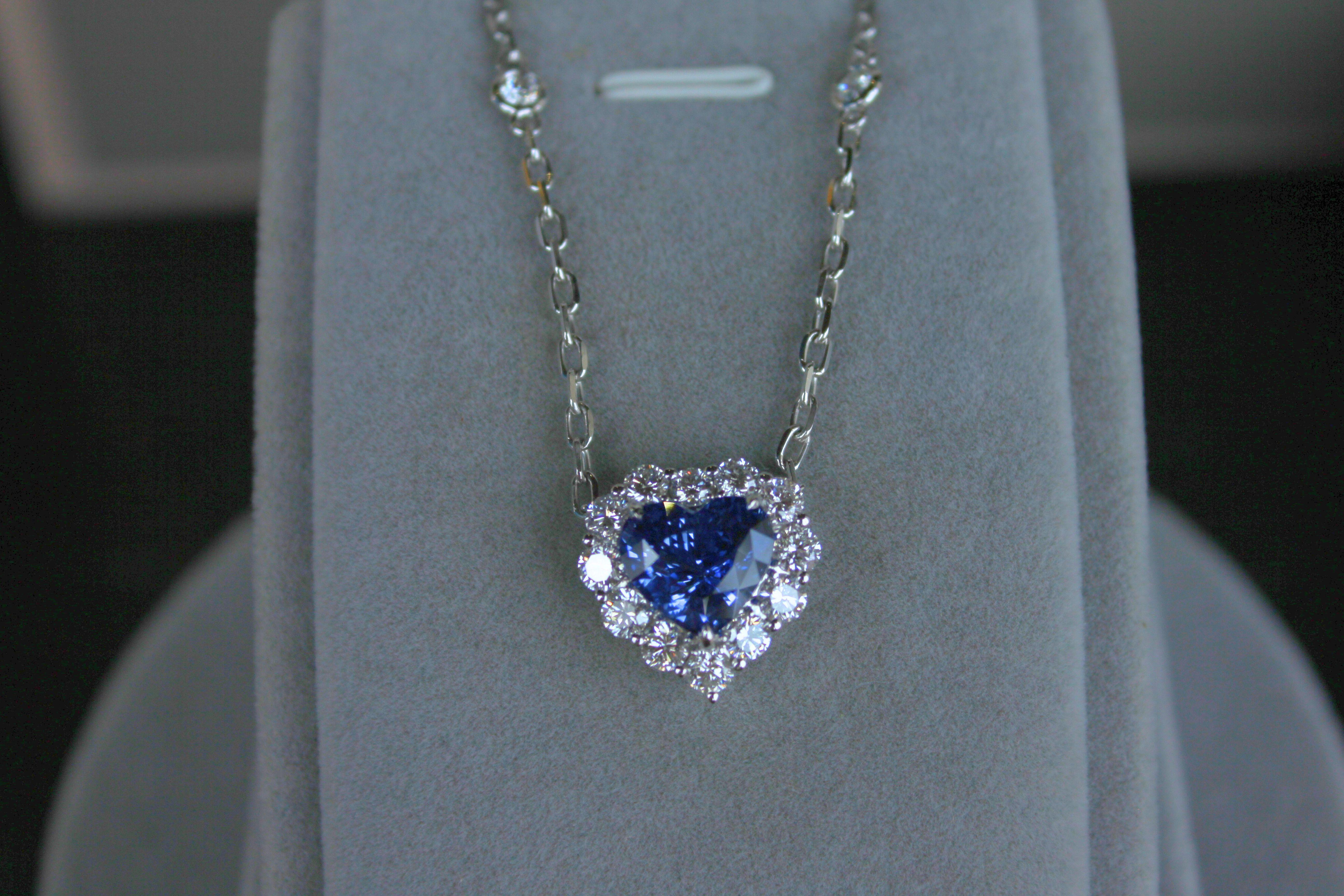 Blue Sapphire Heart Shape Cut Diamonds Halo 18K White Gold Pendant Necklace For Sale 8
