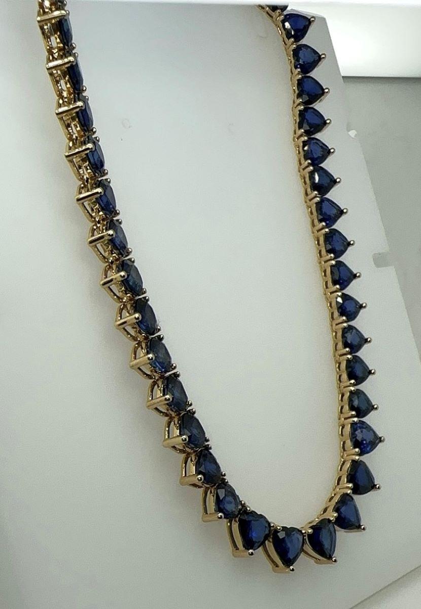 Contemporary 18K Perfectly Matched Blue sapphire Heart shape necklace For Sale